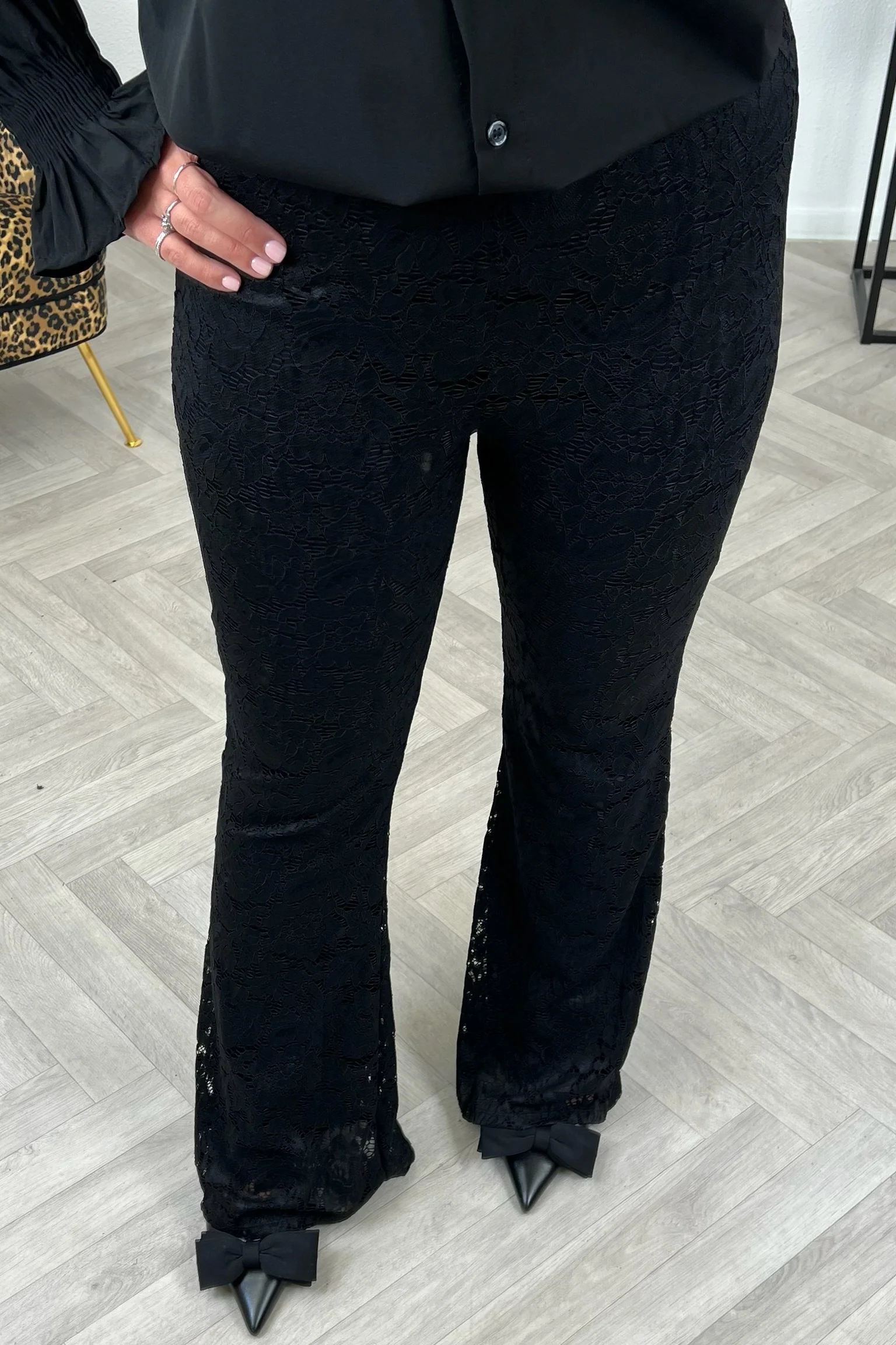 Iconic Lace Flared Pants - Black - Image 4