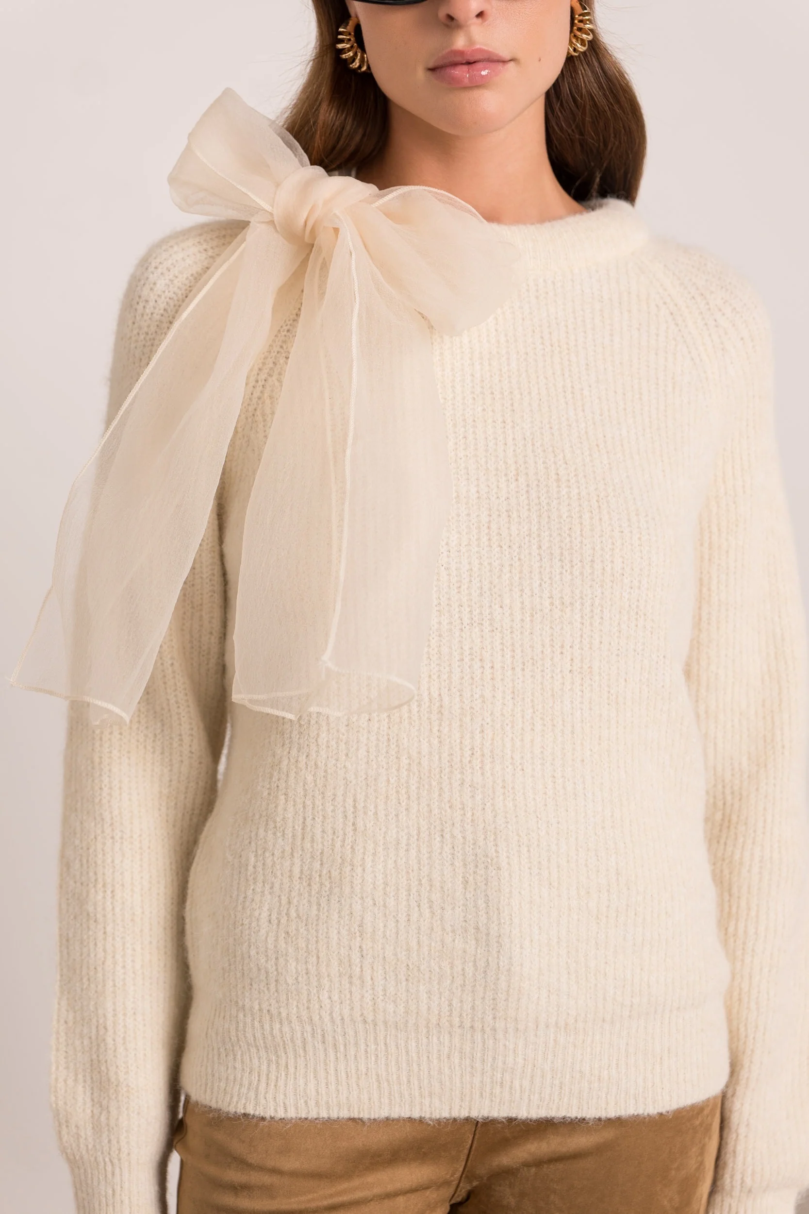 Joyce Perfect Bow Sweater - Beige - Image 3
