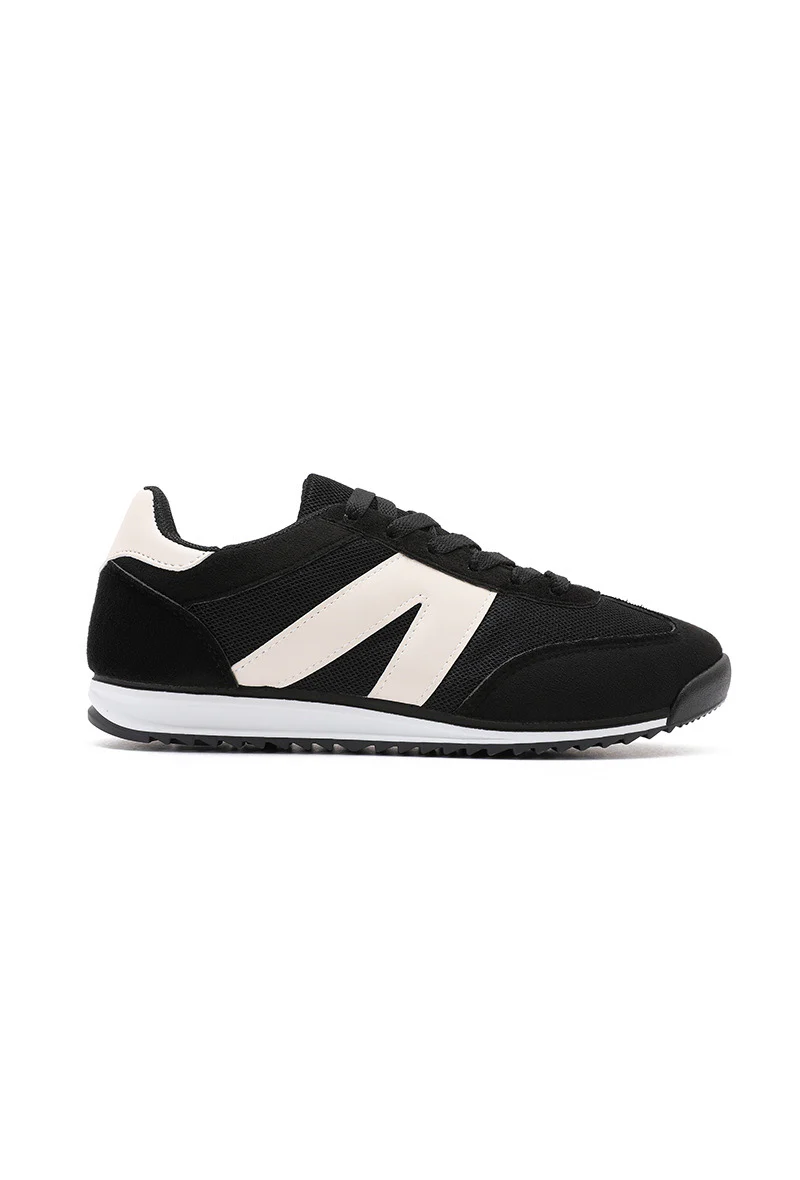 Julia Urban Sneakers - Black - Image 3