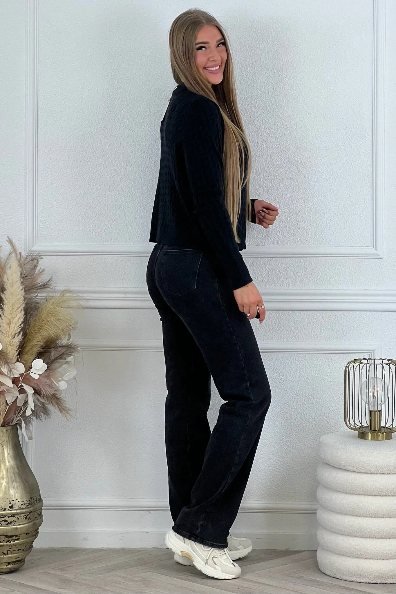 Julie Vest - Black - Image 4