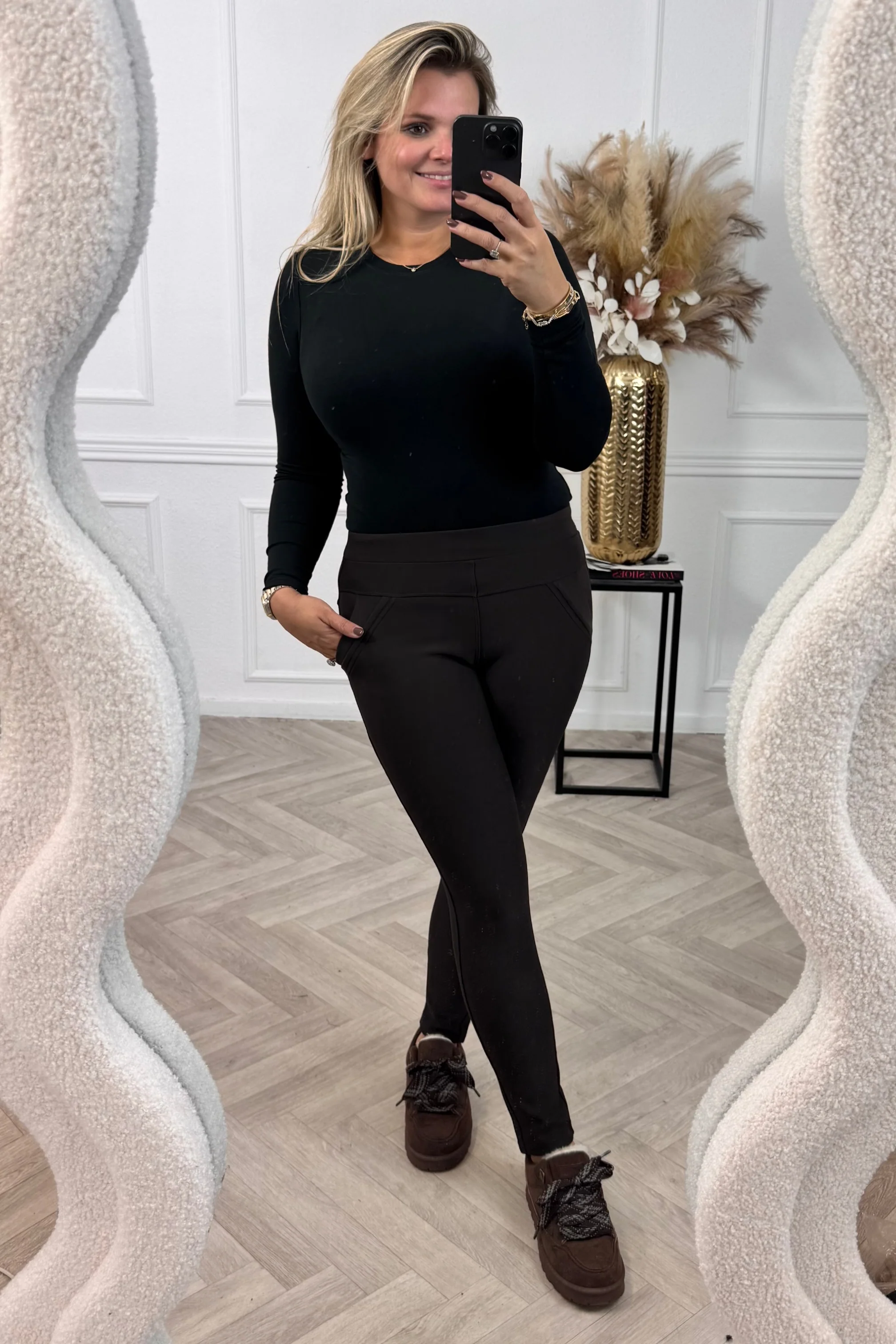 Kiki Fleece Pants - Black