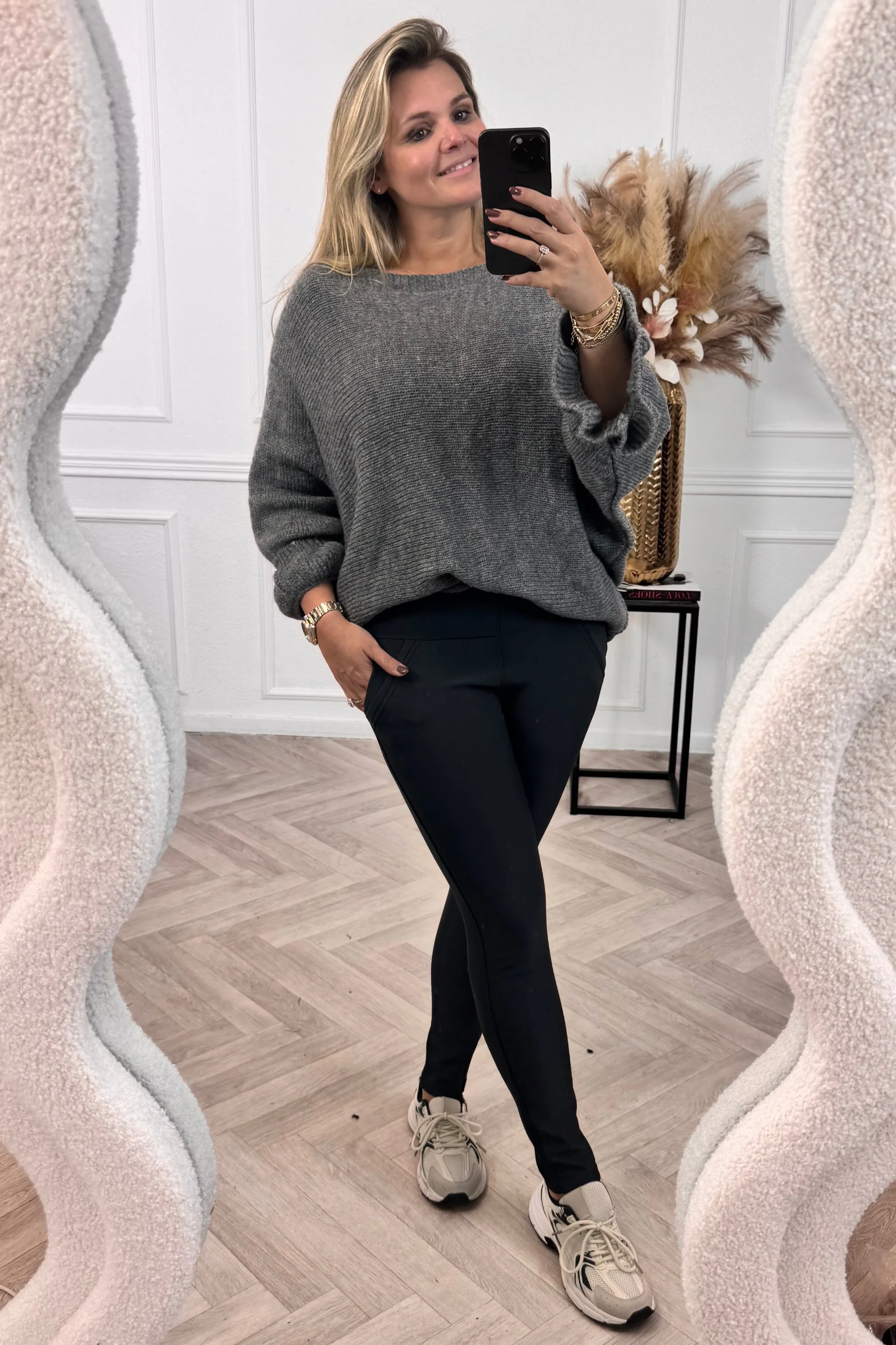 Kiki Fleece Pants - Dark Grey