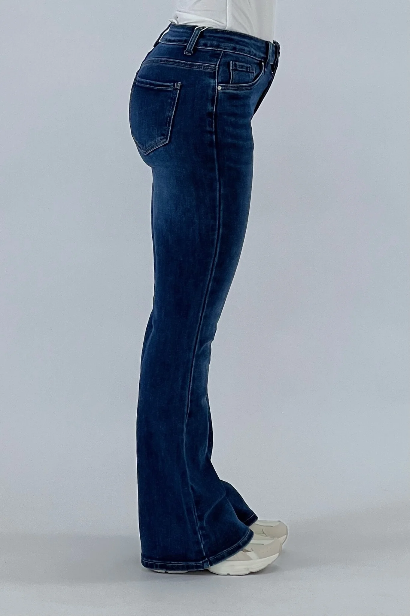 Livia Flared Jeans - Denim Blue - Image 7