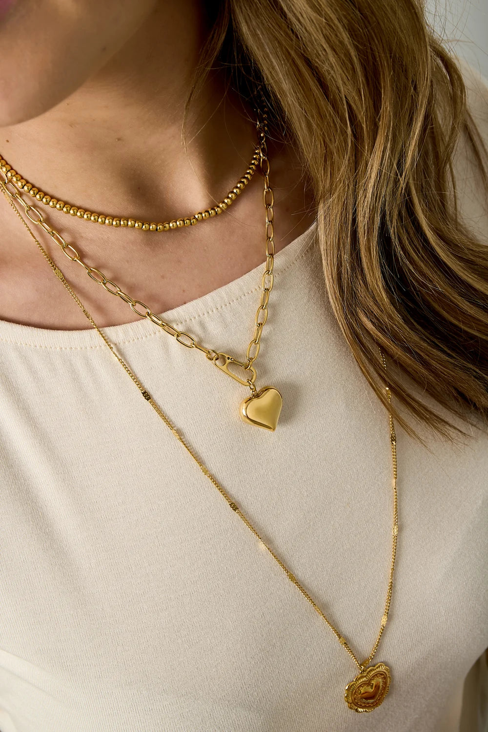 Hangend Hart Met Frontsluiting Necklace - Gold