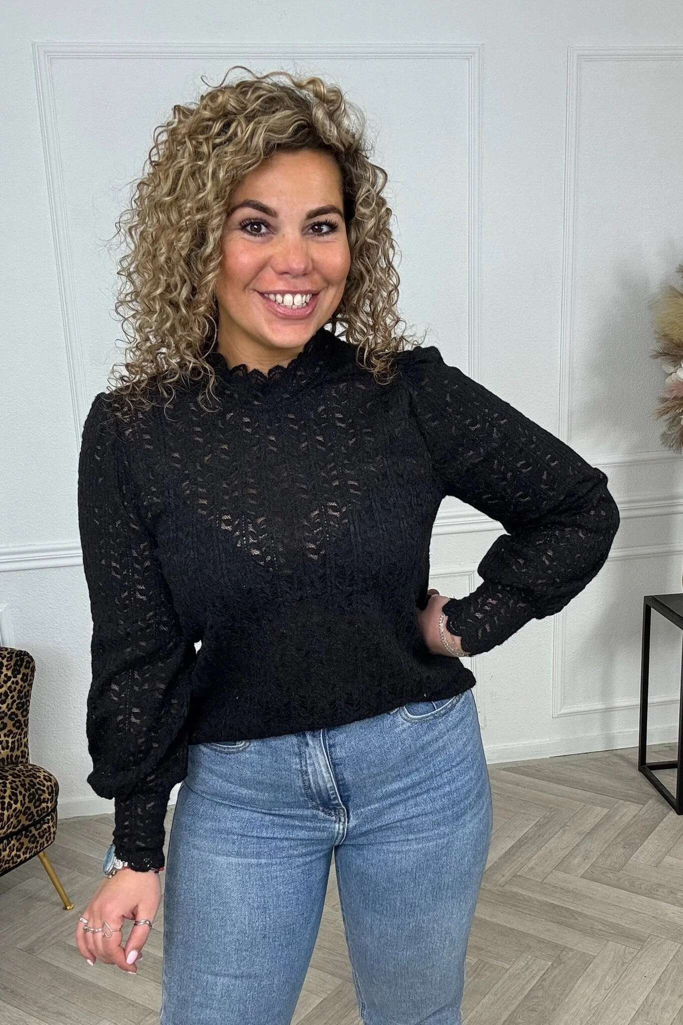 Long Sleeve Flower Lace Top - Black - Image 3