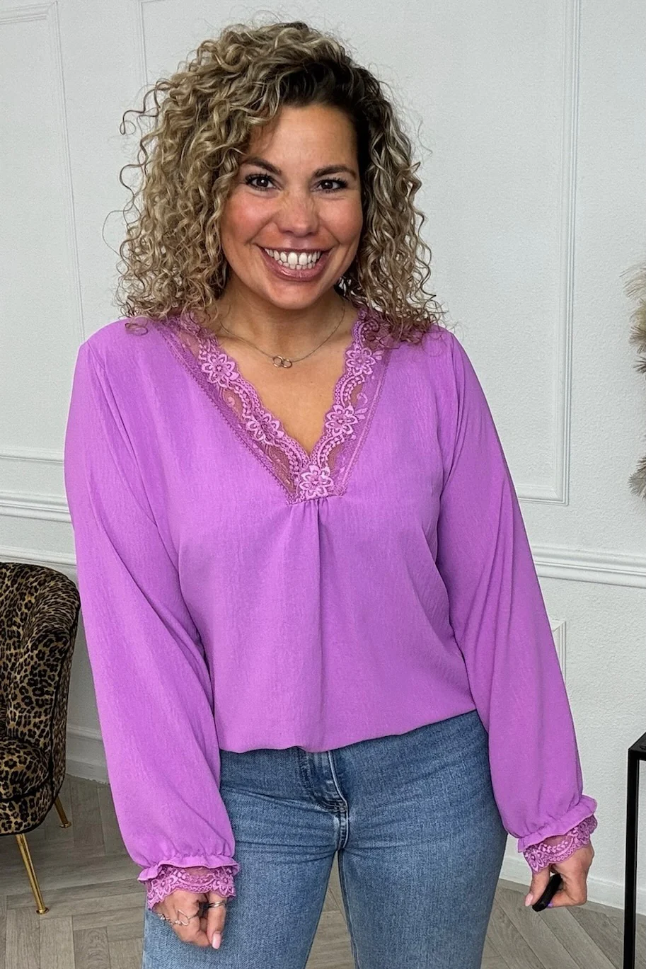 Long Sleeve Lace Top - Mauve