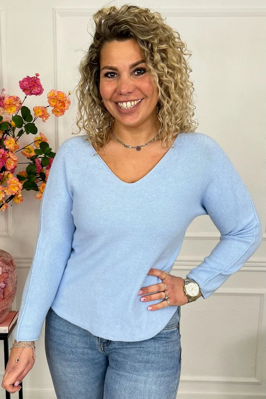 Long Sleeve Macy V Sweater - Light Blue - Image 3