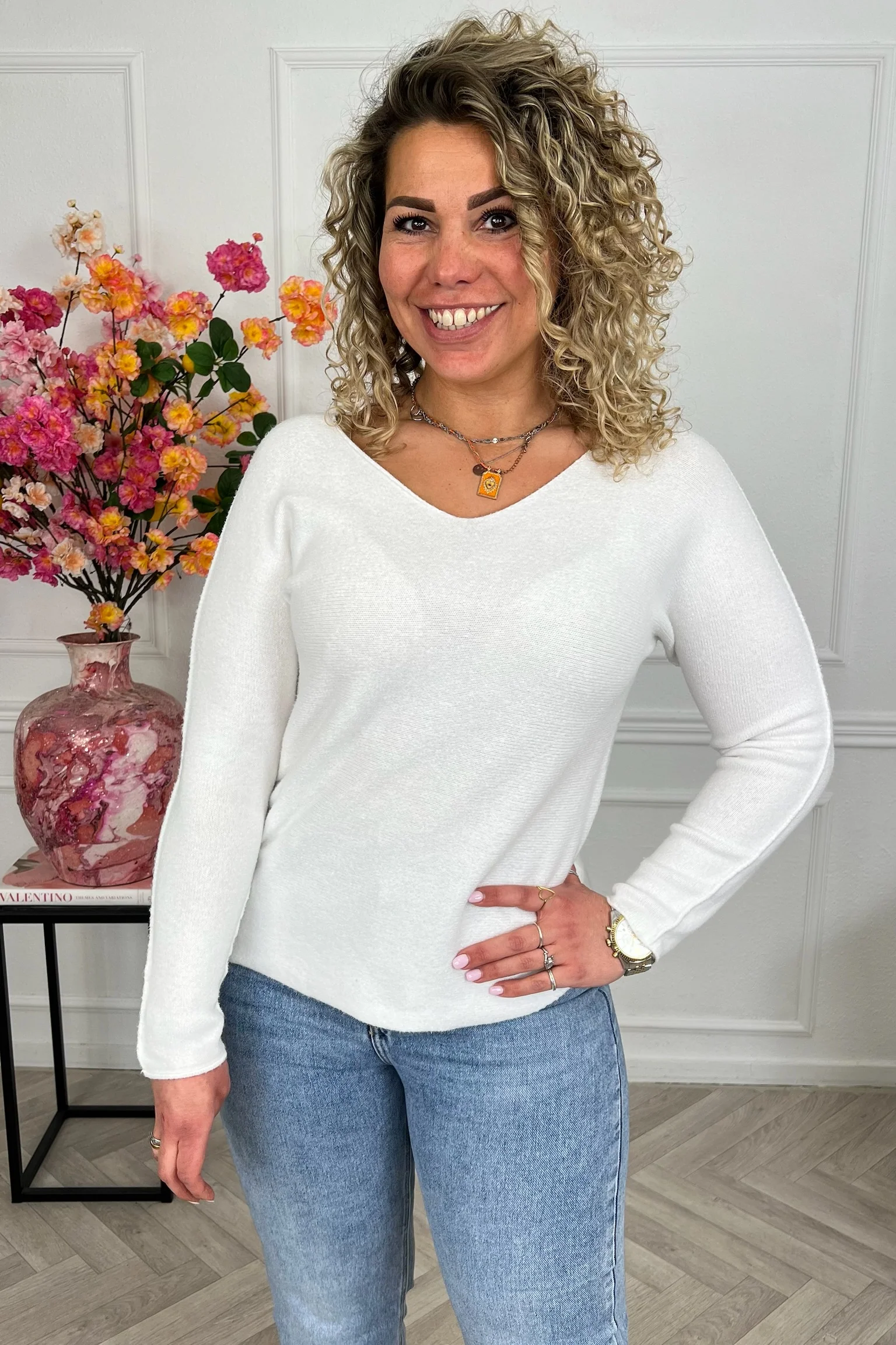 Long Sleeve Macy V Sweater - White - Image 2