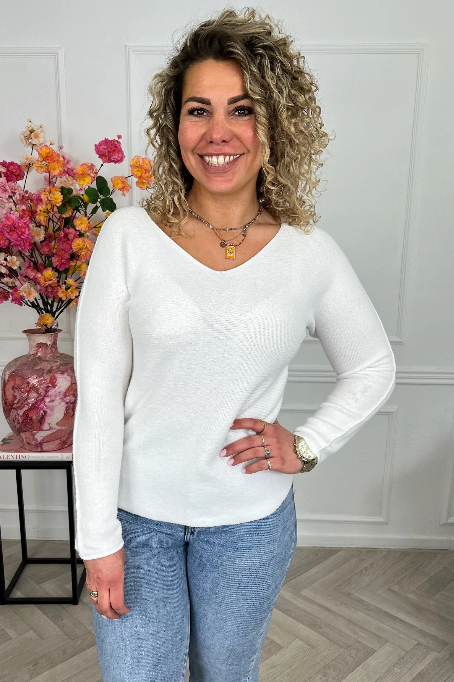 Long Sleeve Macy V Sweater - White - Image 4