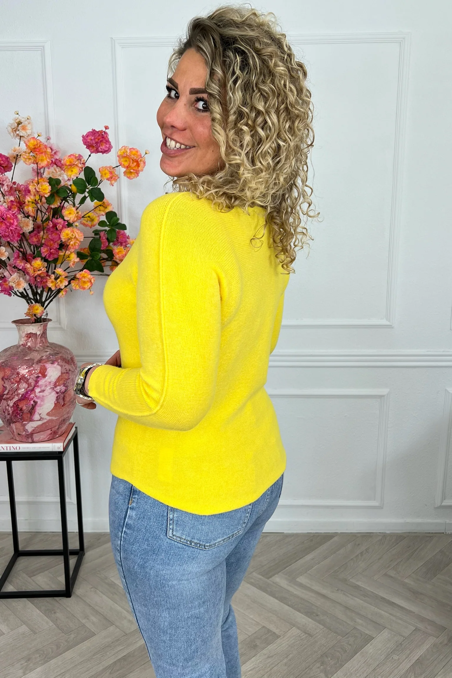 Long Sleeve Macy V Sweater - Yellow - Image 2