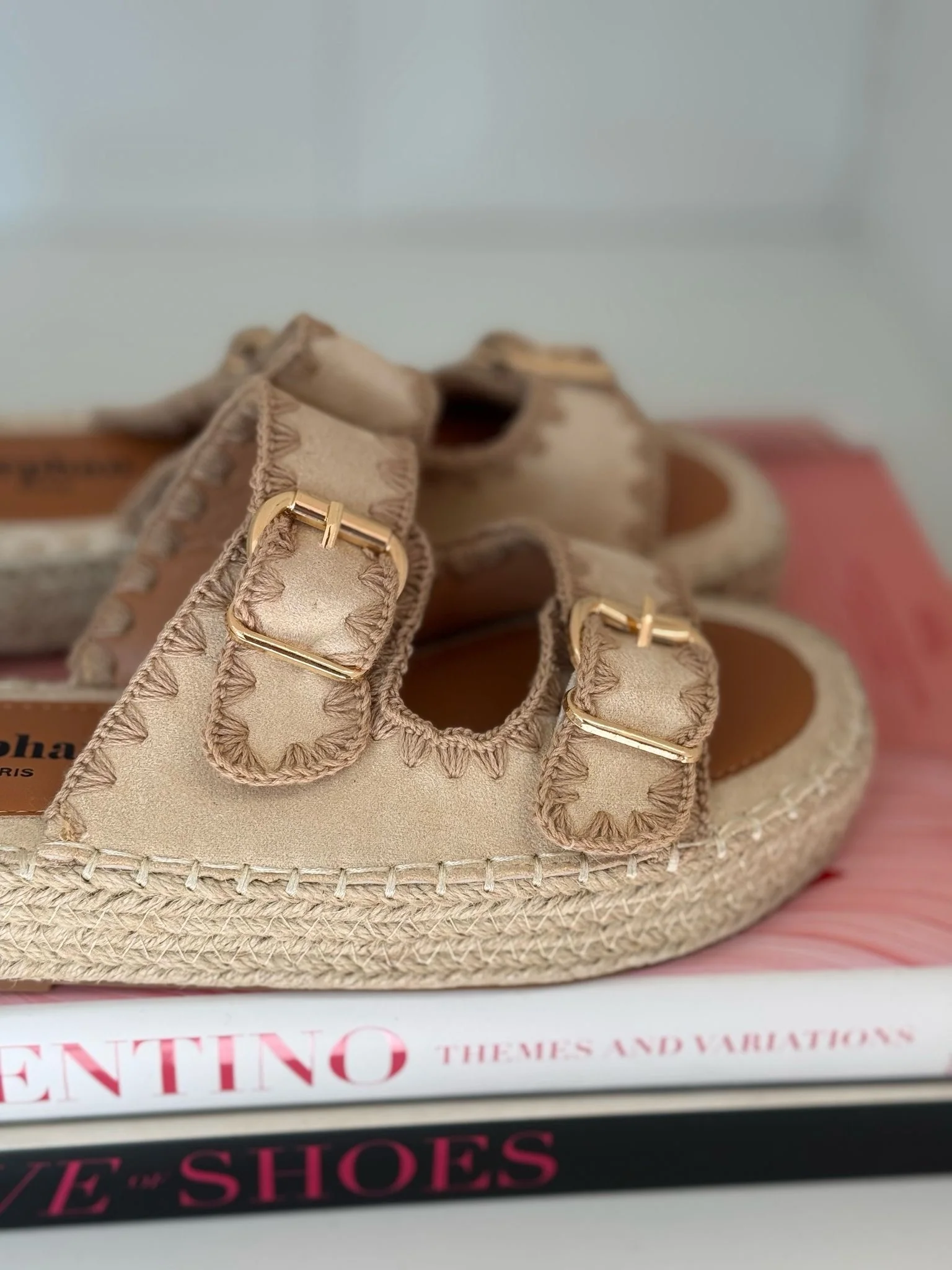 Lovely Summer Sandal - Beige - Image 2