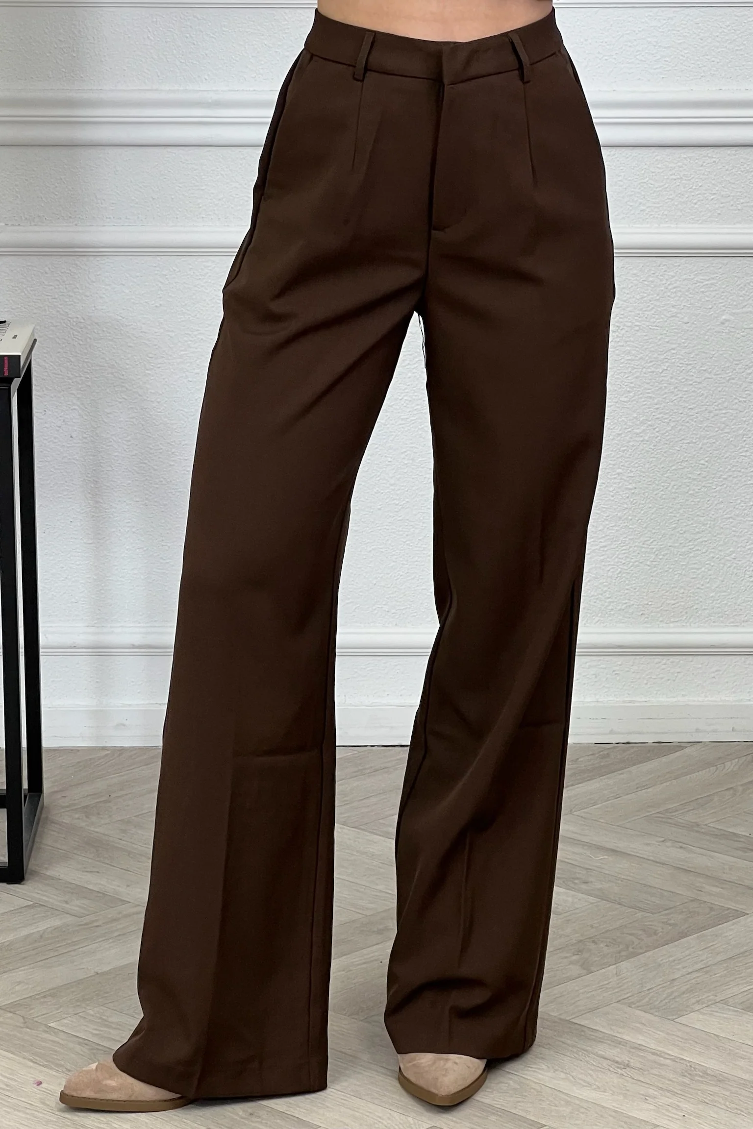 Luxury Straight Leg Pants - Chocolate