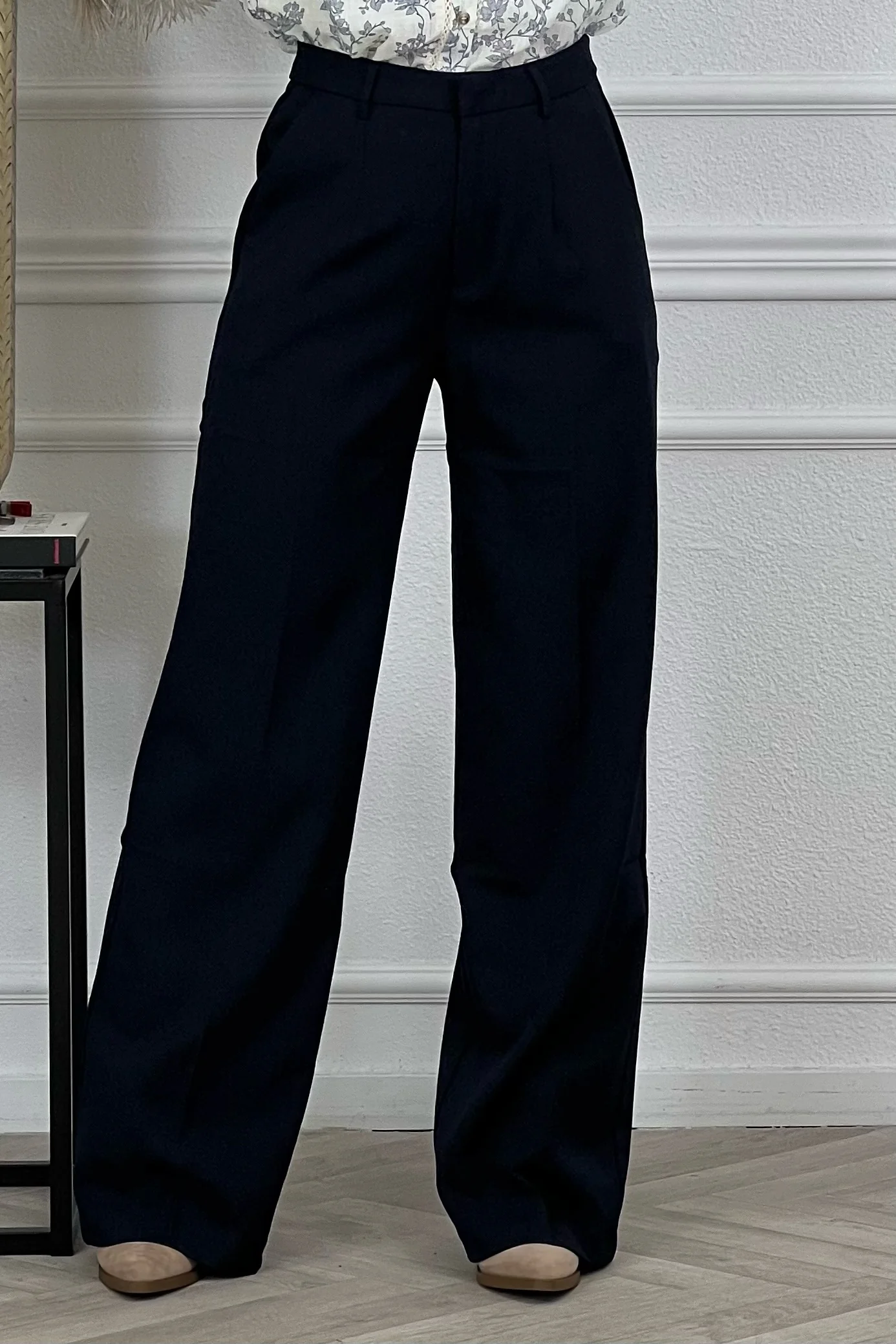 Luxury Straight Leg Pants - Navy - Image 2