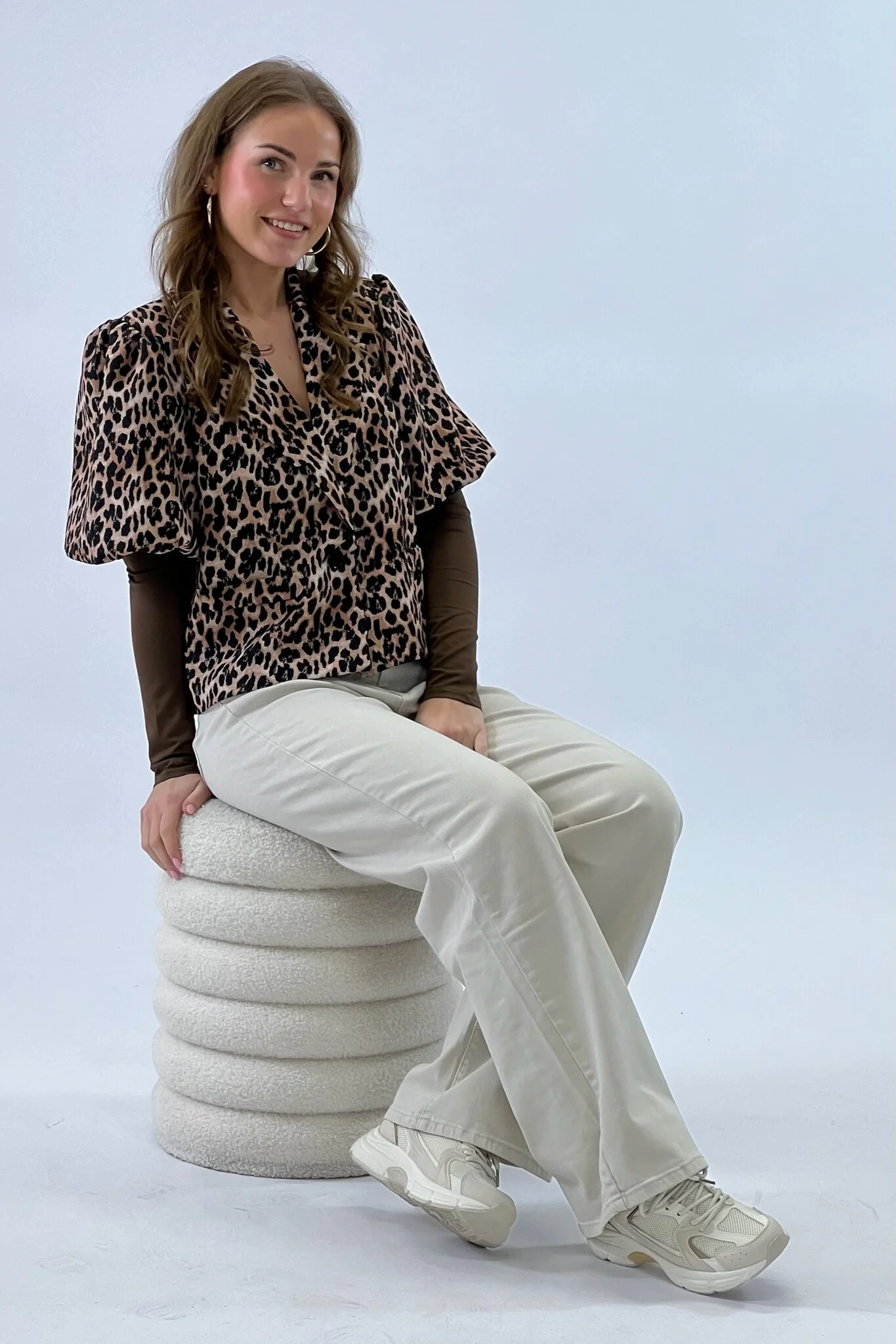 Madison Wide Leg Jeans - Beige - Image 3