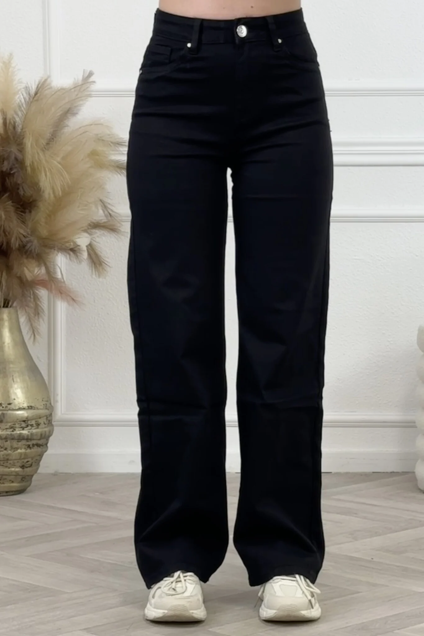 Madison Wide Leg Jeans - Black