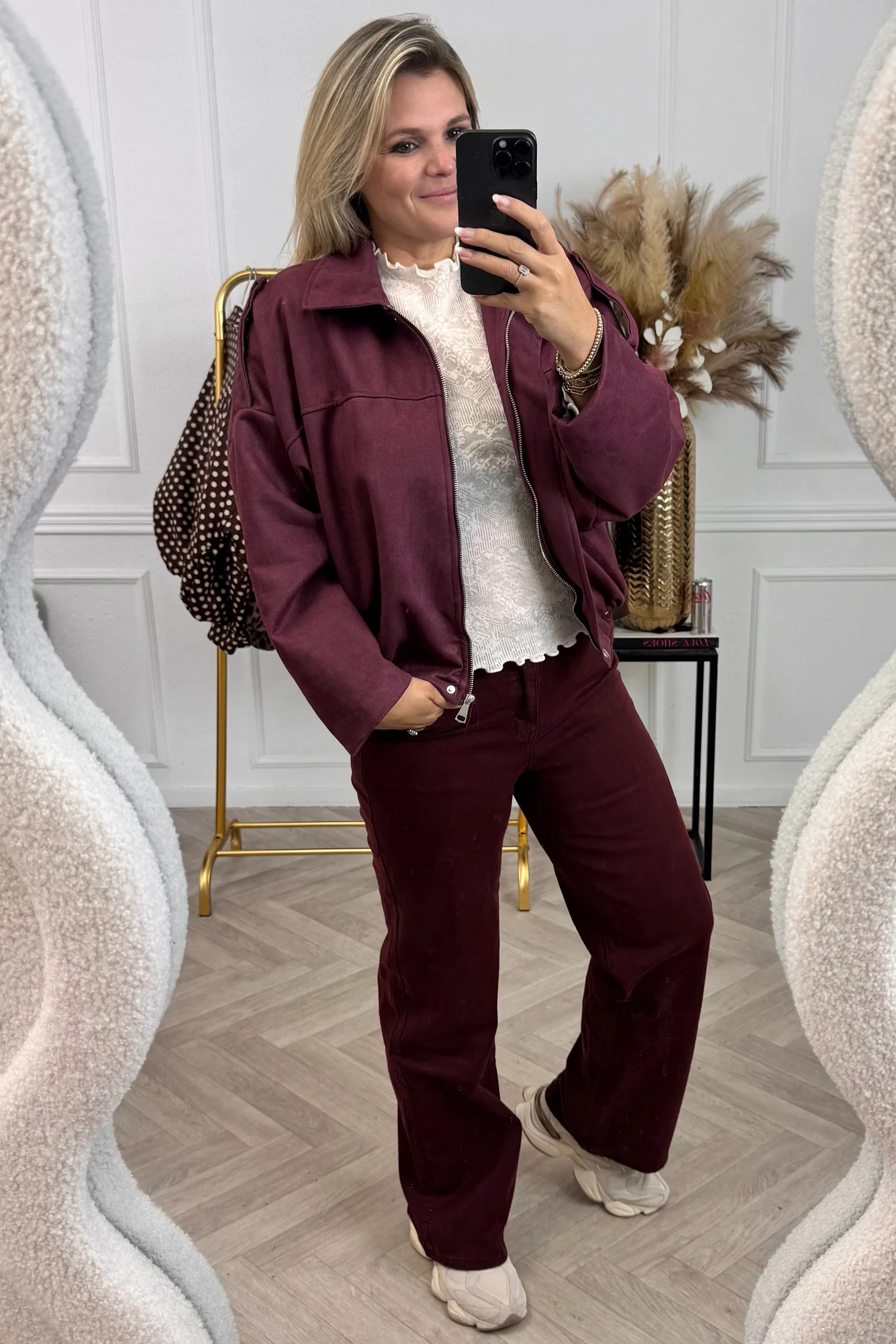 Madison Wide Leg Jeans - Bordeaux - Image 2