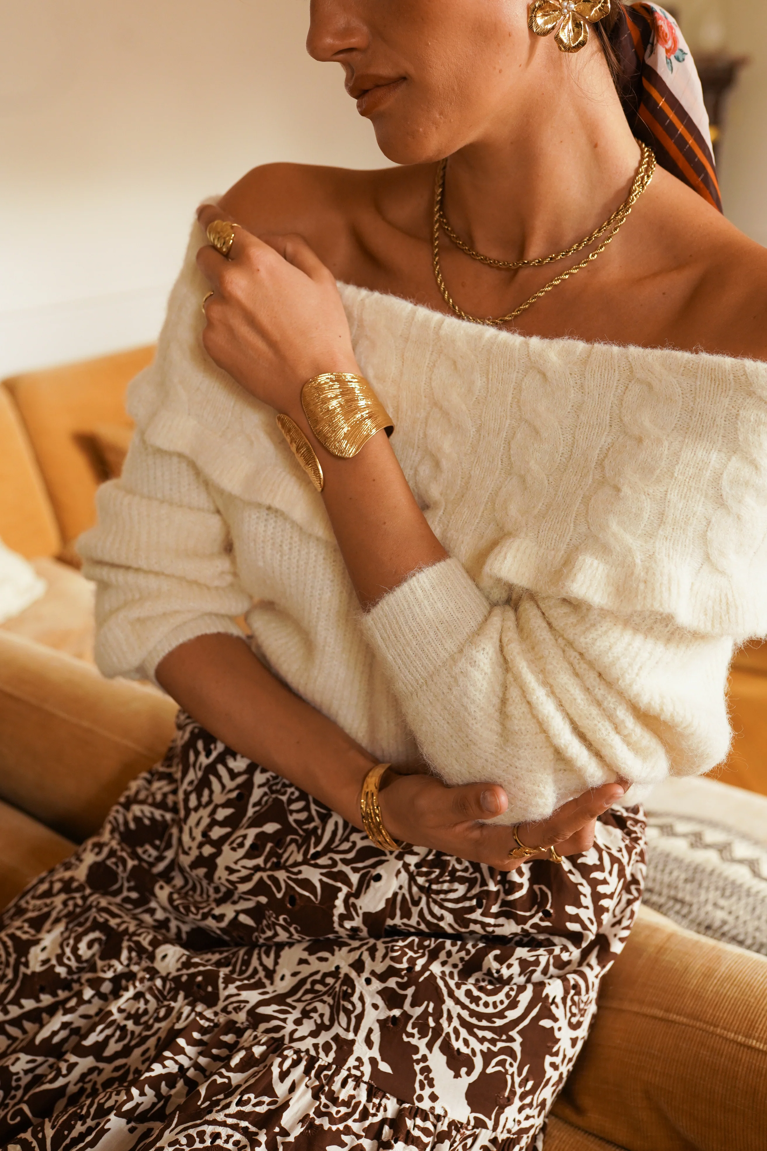 Margaux Off Shoulder Sweater - Off White - Image 4