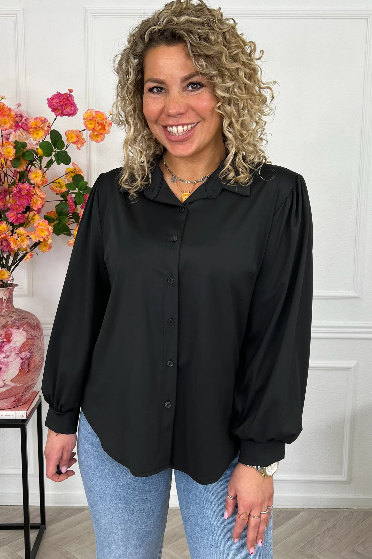 Musthave Basic Travel Blouse - Black - Image 3