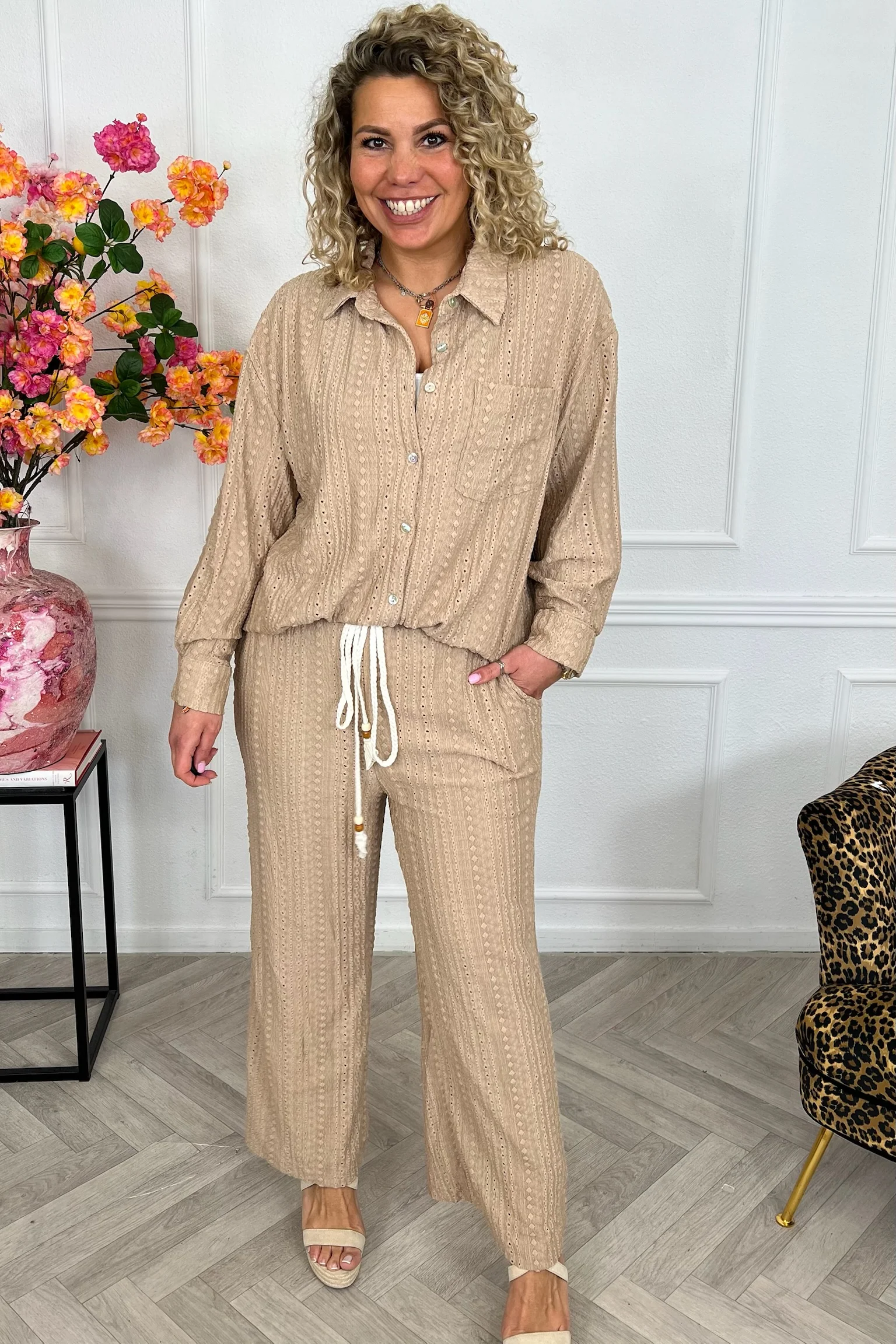 Musthave Textured Lounge Set - Camel - Image 3