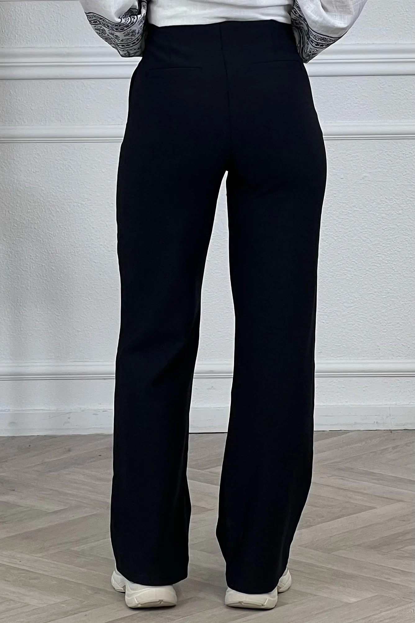 Nikki Straight Leg Pants - Navy - Image 3