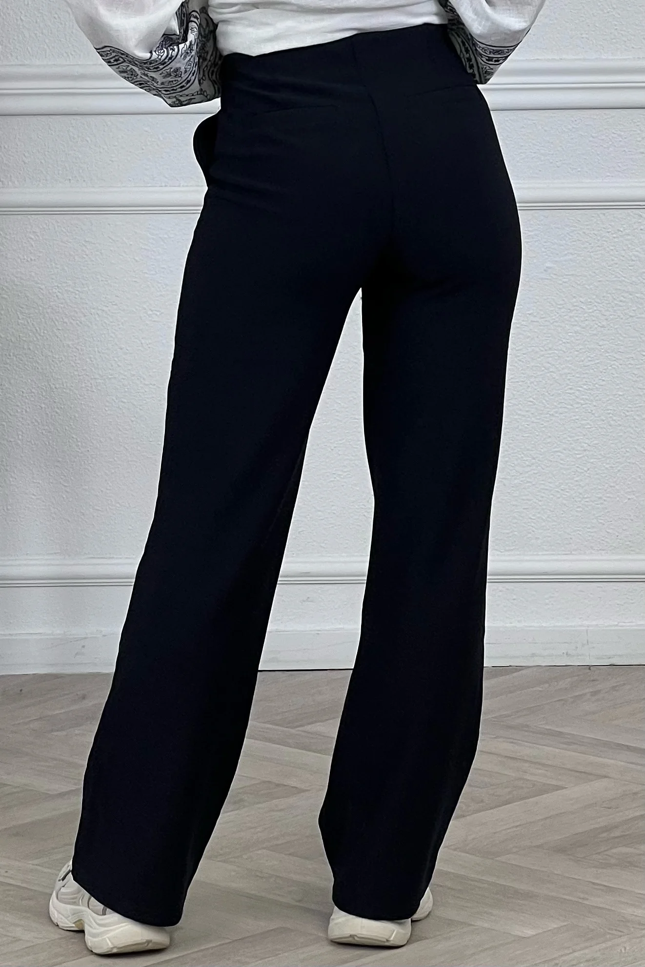 Nikki Straight Leg Pants - Navy - Image 4