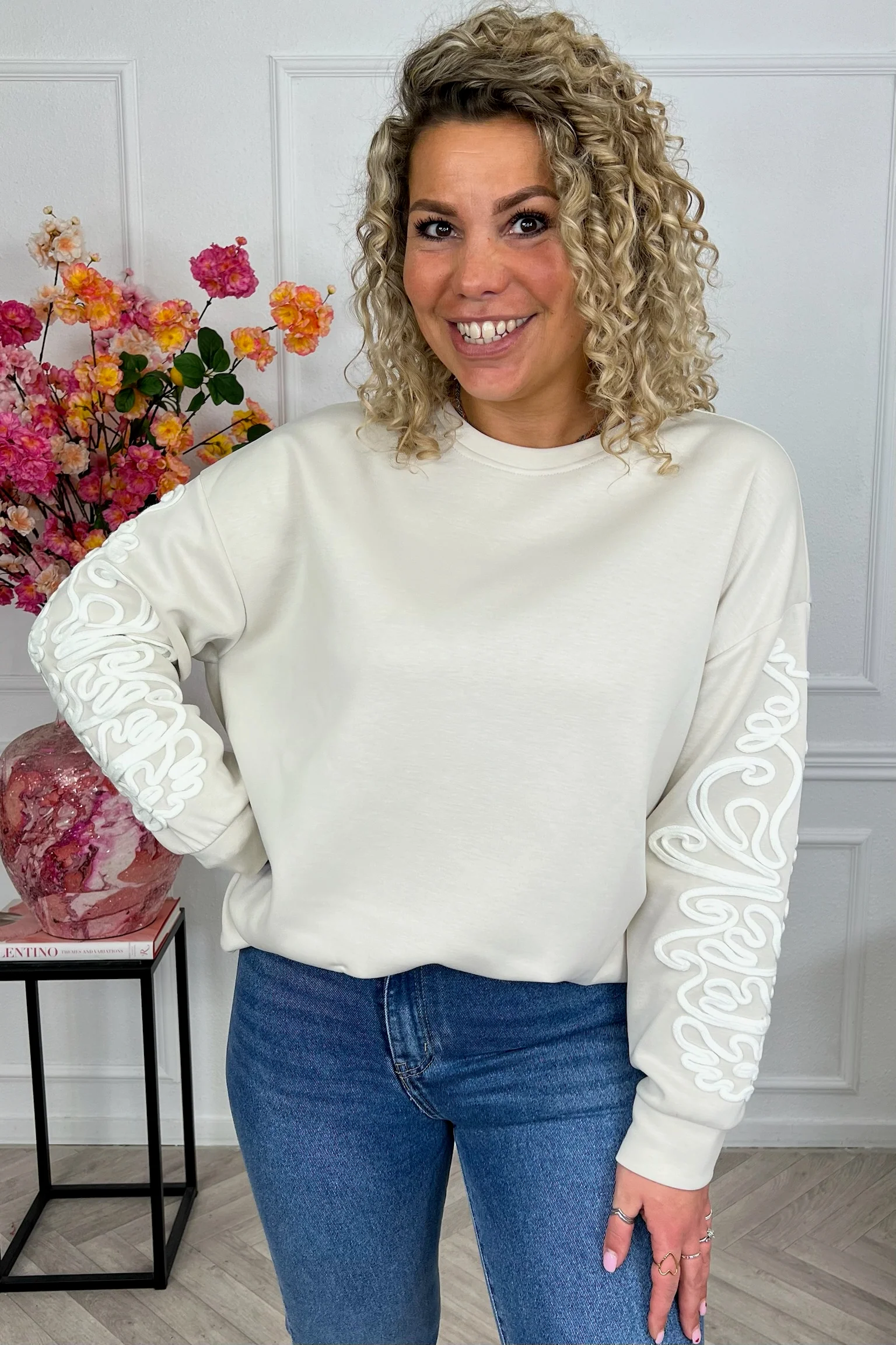 Perfect Barok Sleeve Sweater - Beige - Image 5