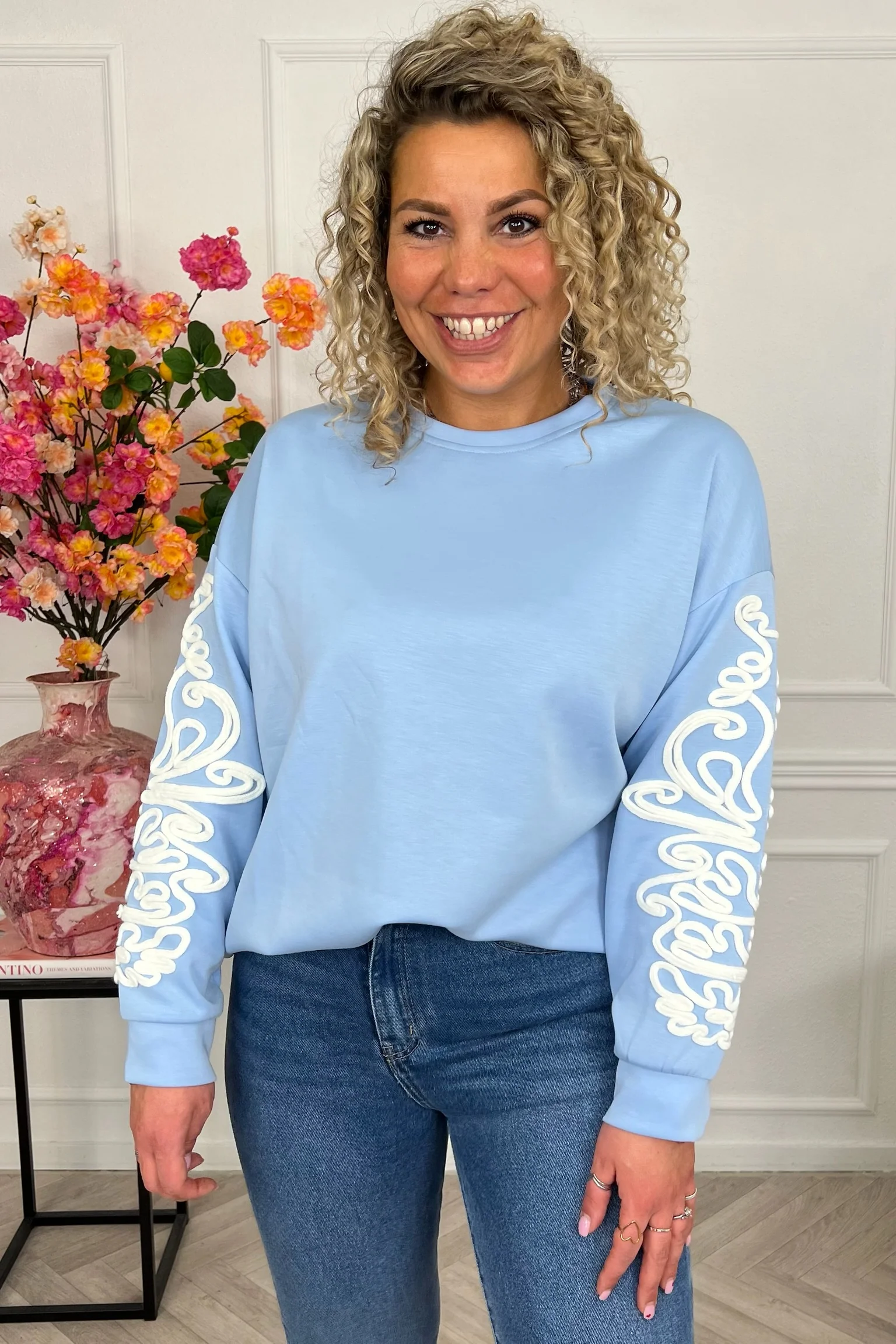 Perfect Barok Sleeve Sweater - Light Blue