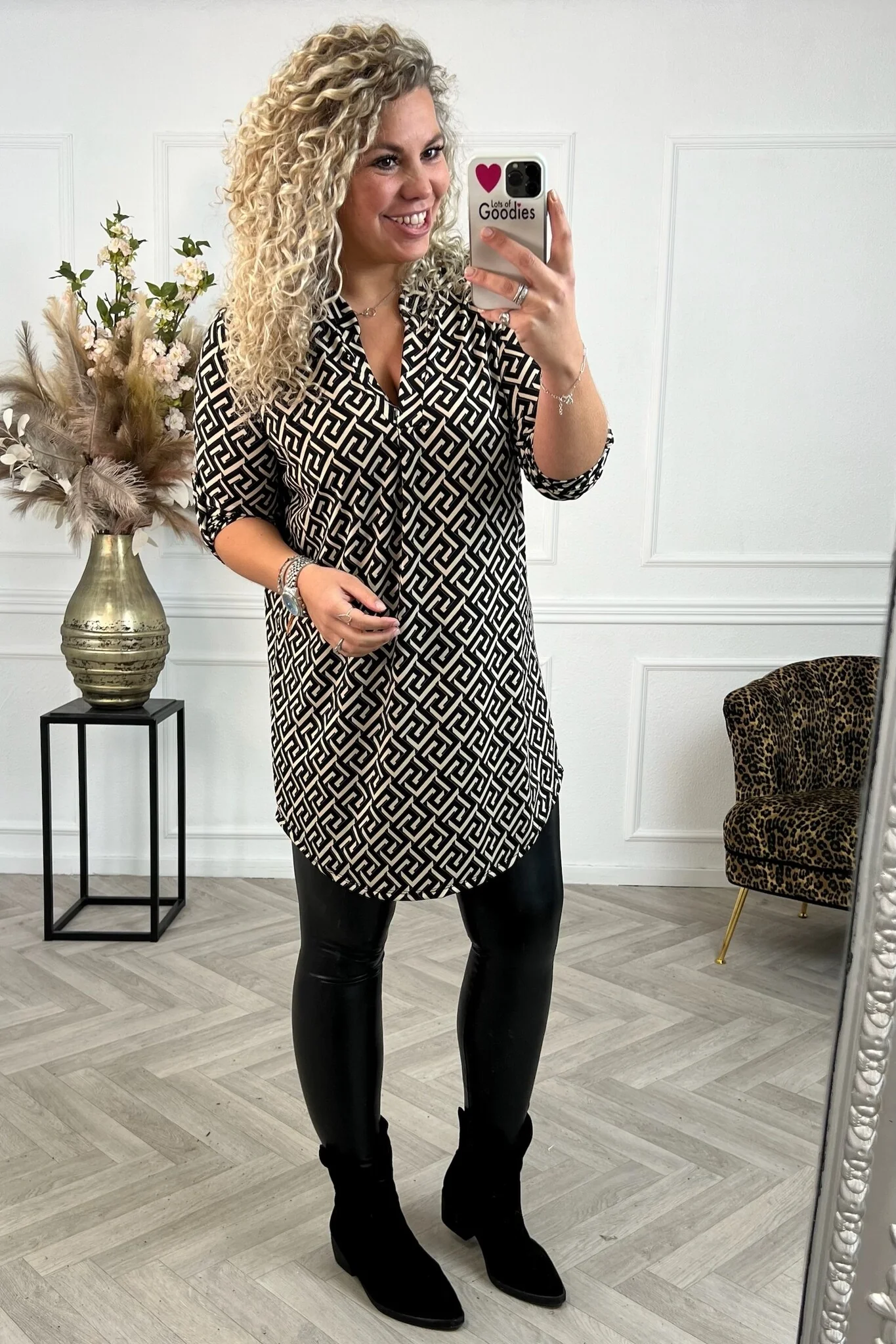 Perfect Basic Maze Tunic - Beige/Black
