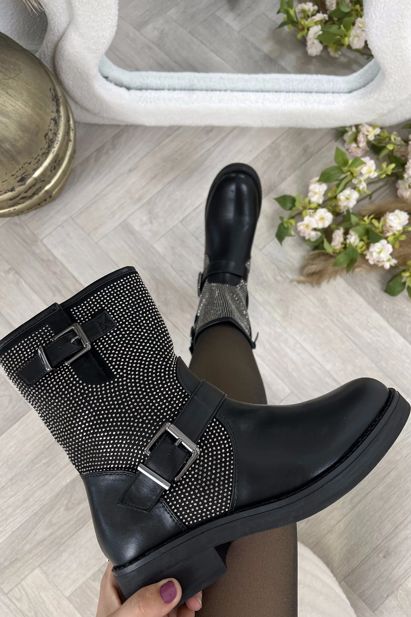 Perfect Brixton Boots - Black/Silver