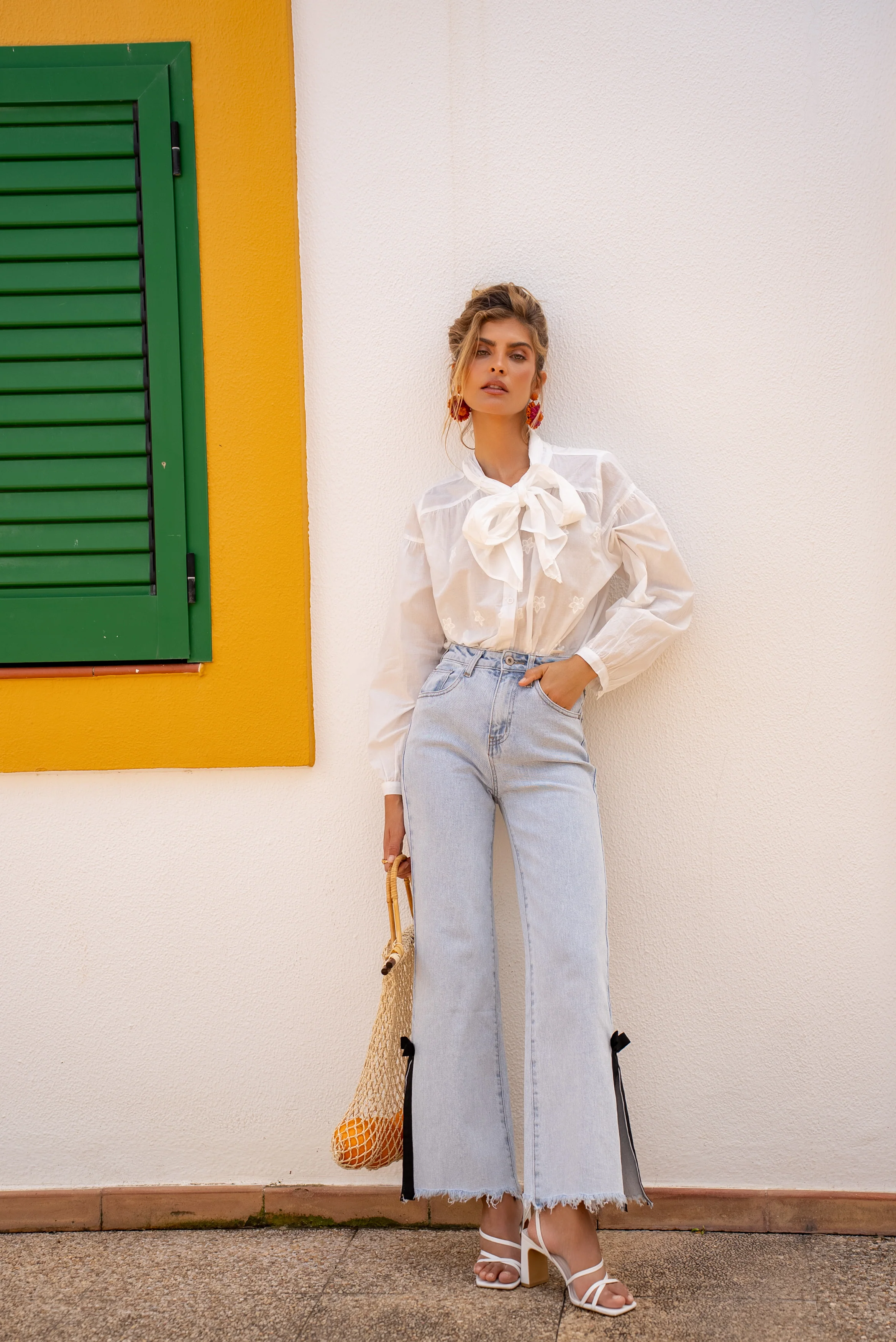 Perfect Broderie Strik Blouse - White - Image 3