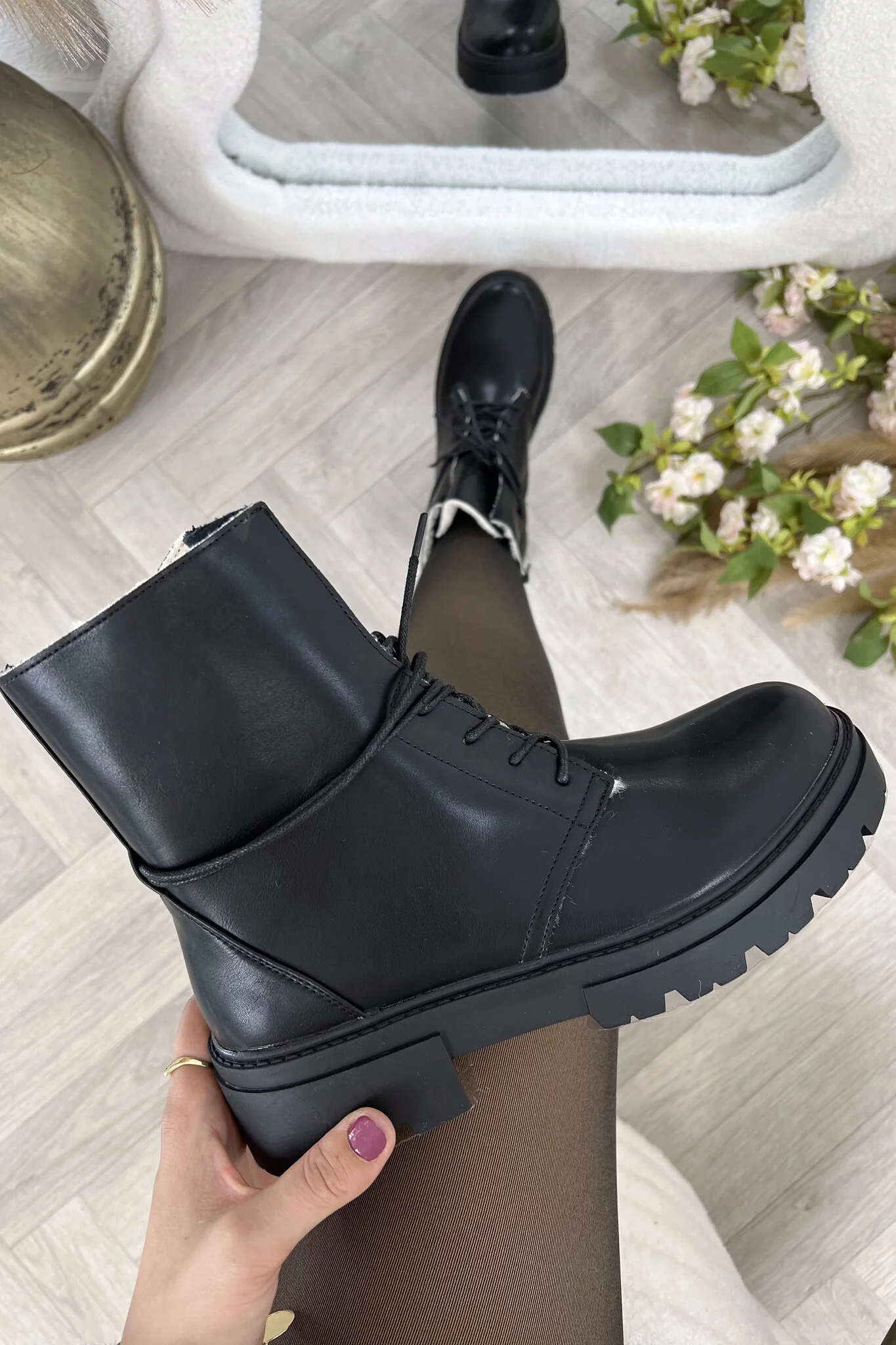 Perfect Camden Boots - Black