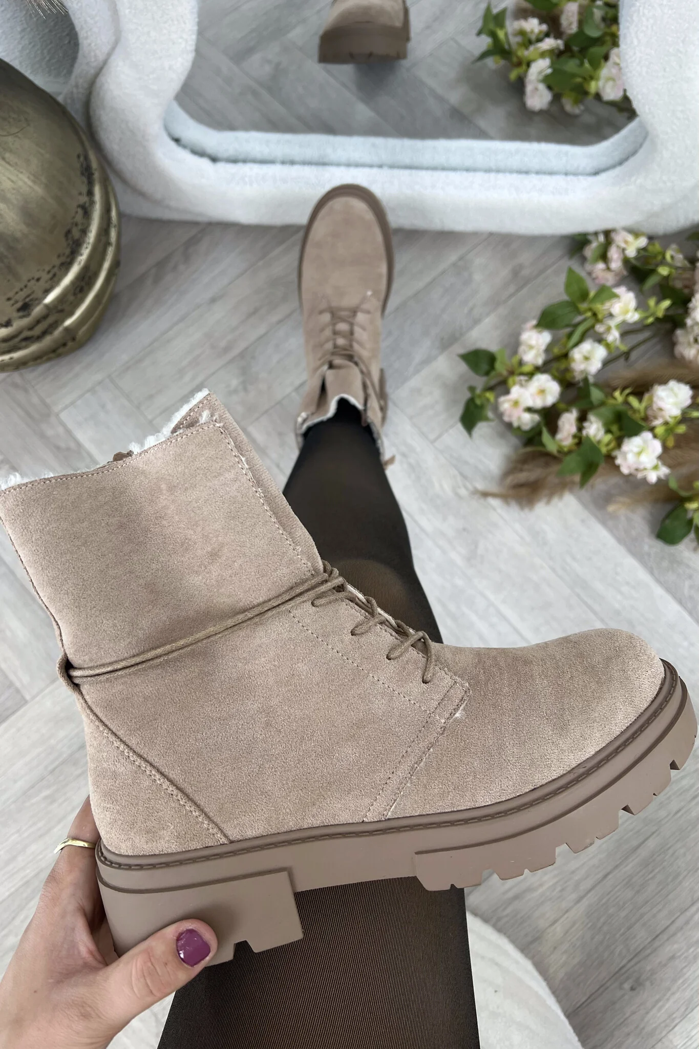Perfect Camden Boots - Camel
