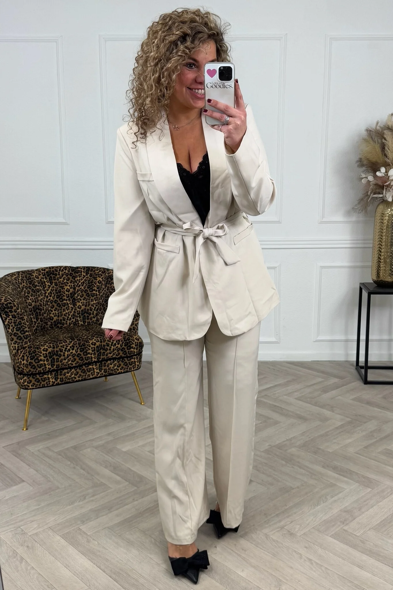Perfect Curvy Strik Suit - Beige