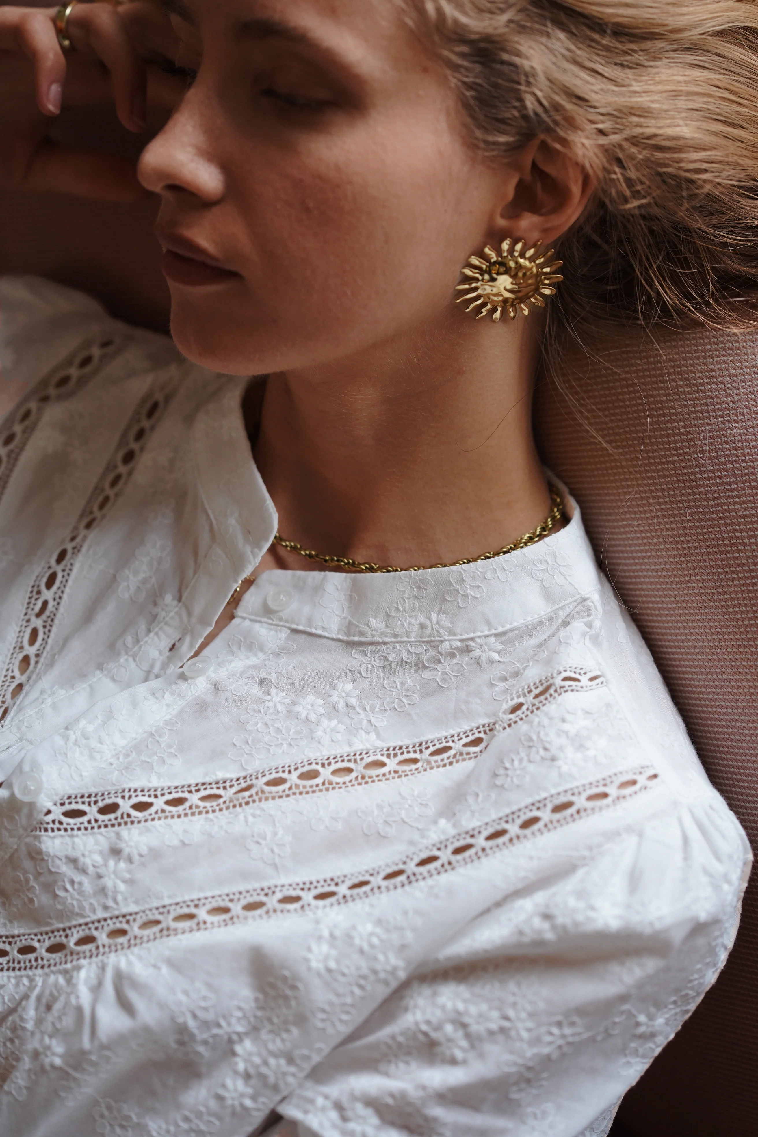 Perfect Elegant Embroidered Blouse - White - Image 3