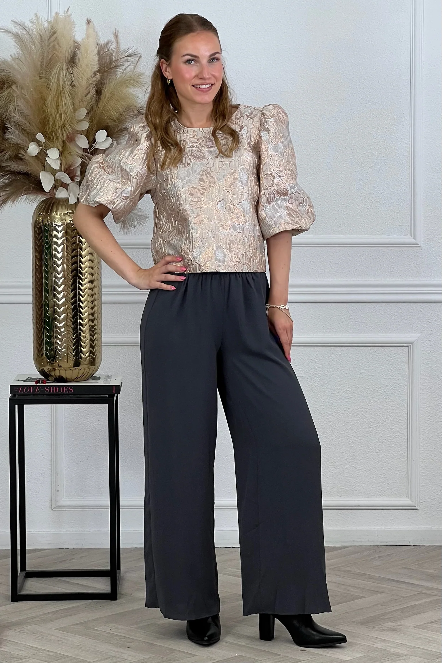 Perfect Flowy Pants - Dark Grey