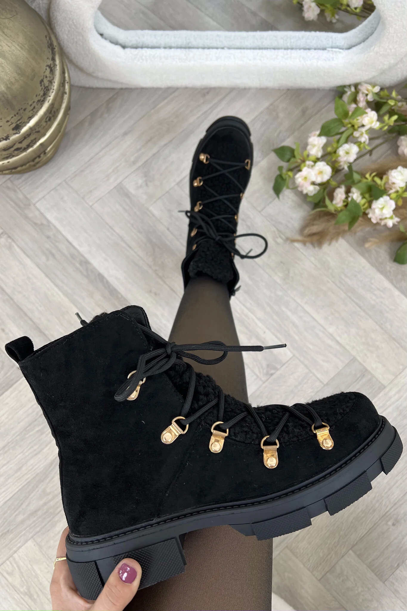 Perfect Hampstead Boots - Black