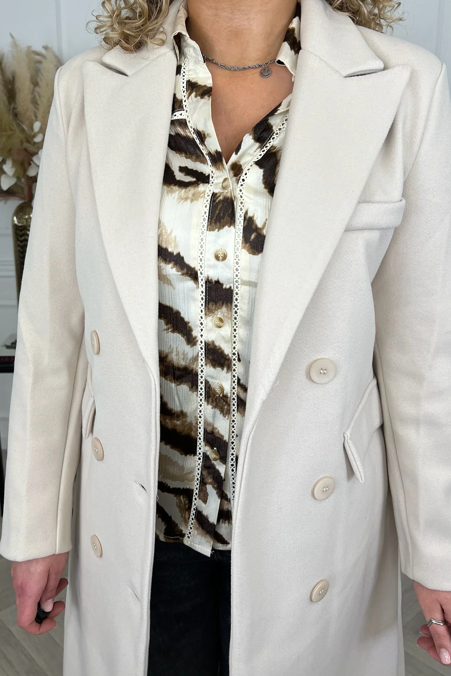 Perfect Long Taille Coat - Beige - Image 4