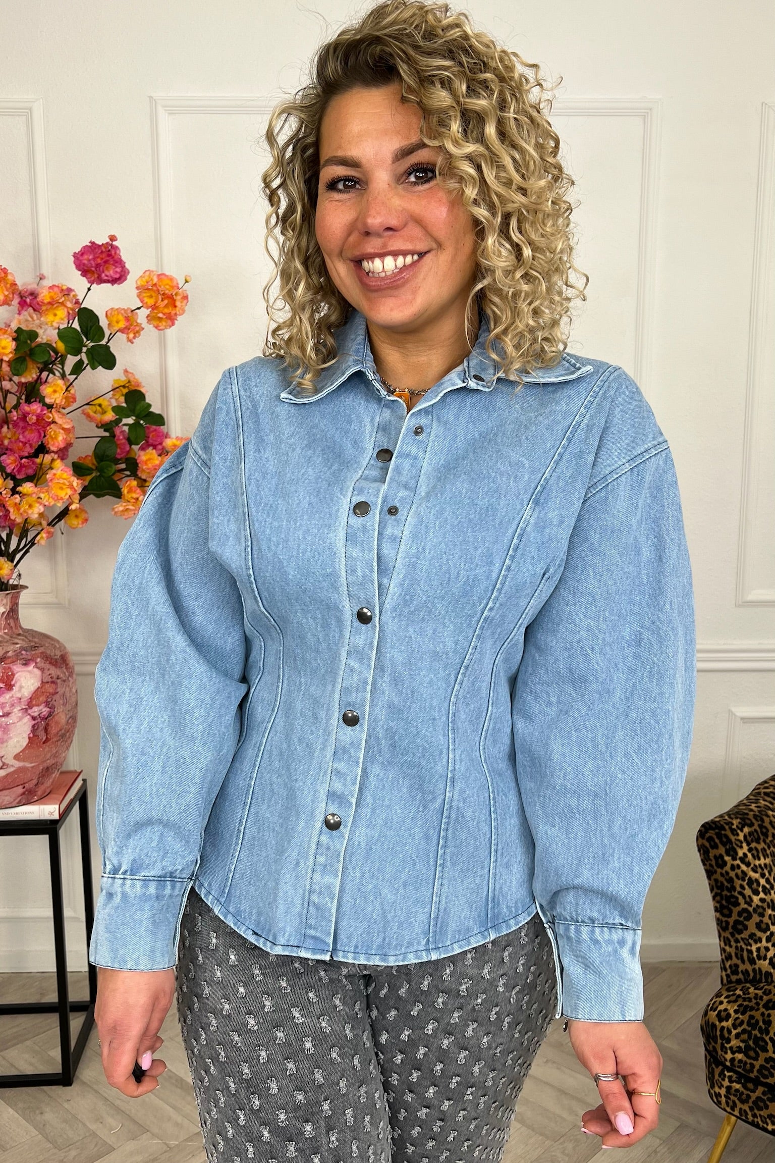 Perfect Taille Denim Blouse - Light Blue - Image 4