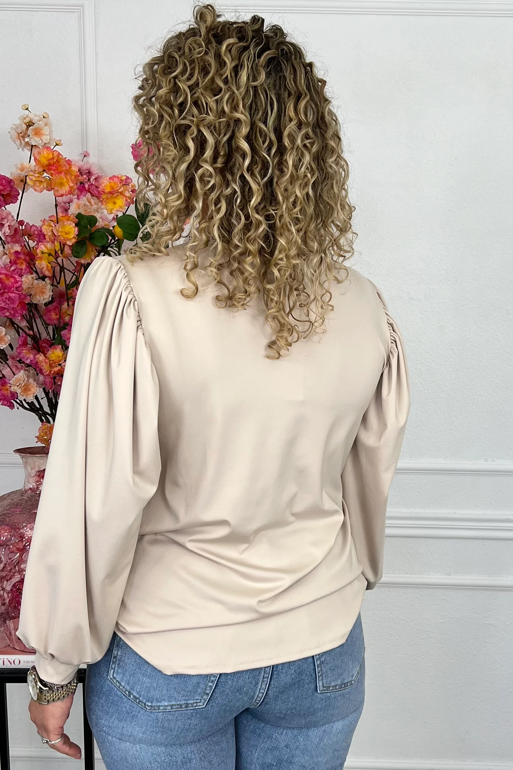 Perfect Travel Lace Top - Beige - Image 2