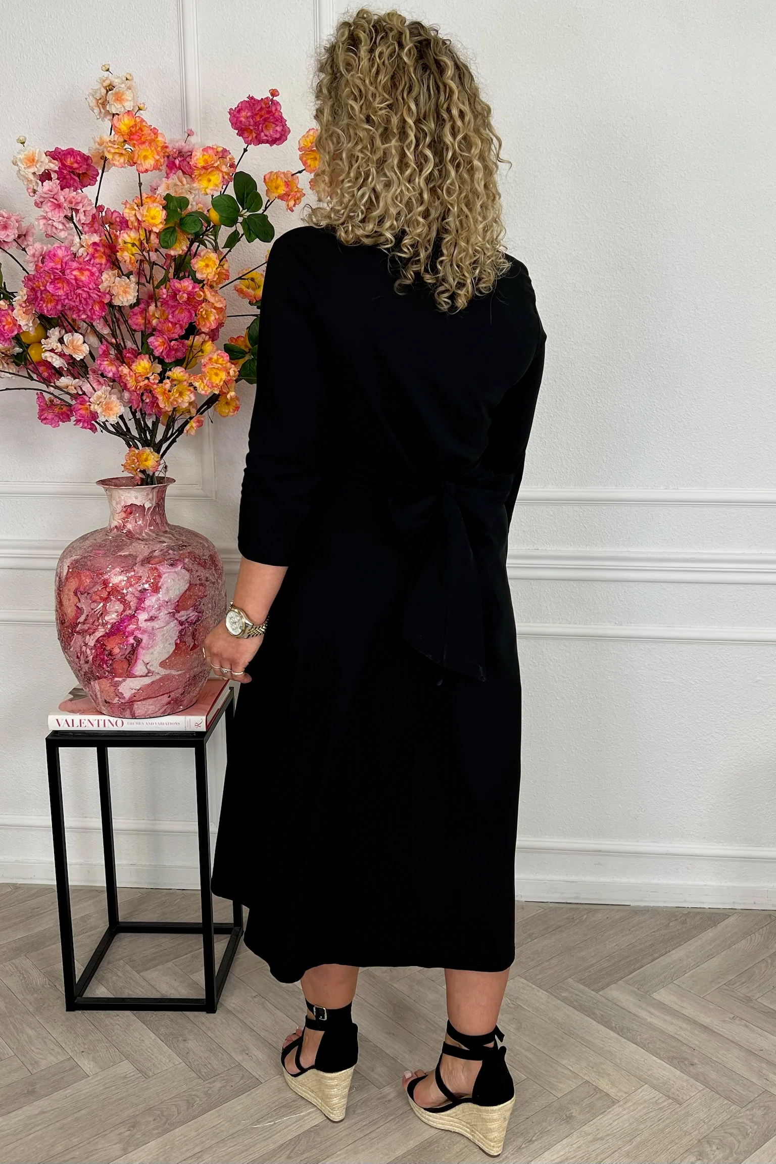 Perfect Travel Strik Dress - Black - Image 7