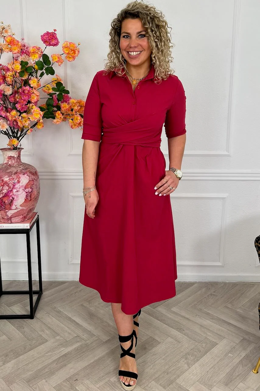 Perfect Travel Strik Dress - Cherry