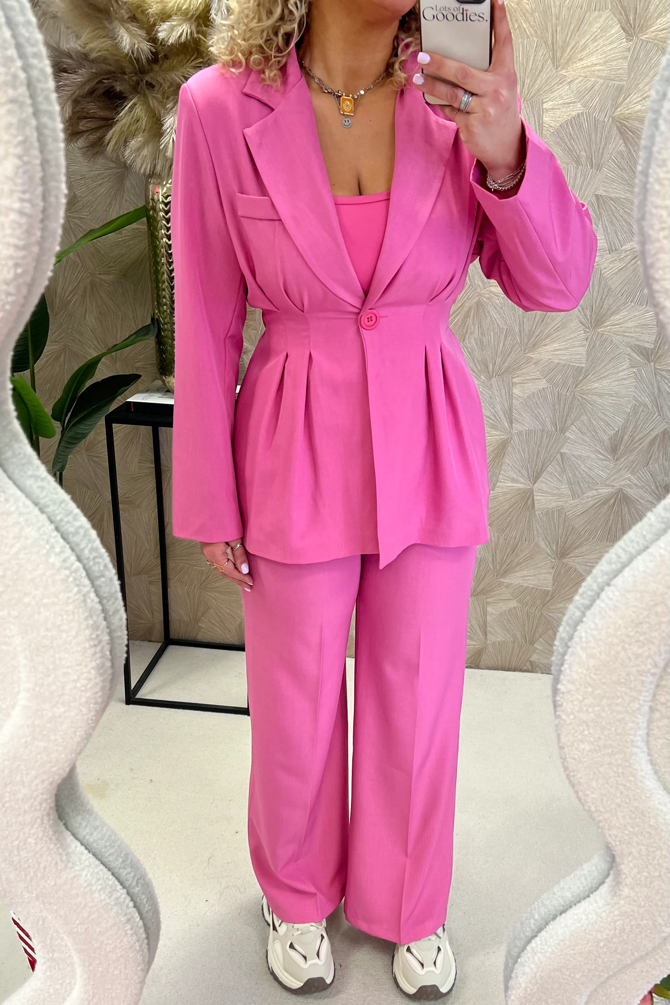 Riley Taille Suit - Fuchsia - Image 6