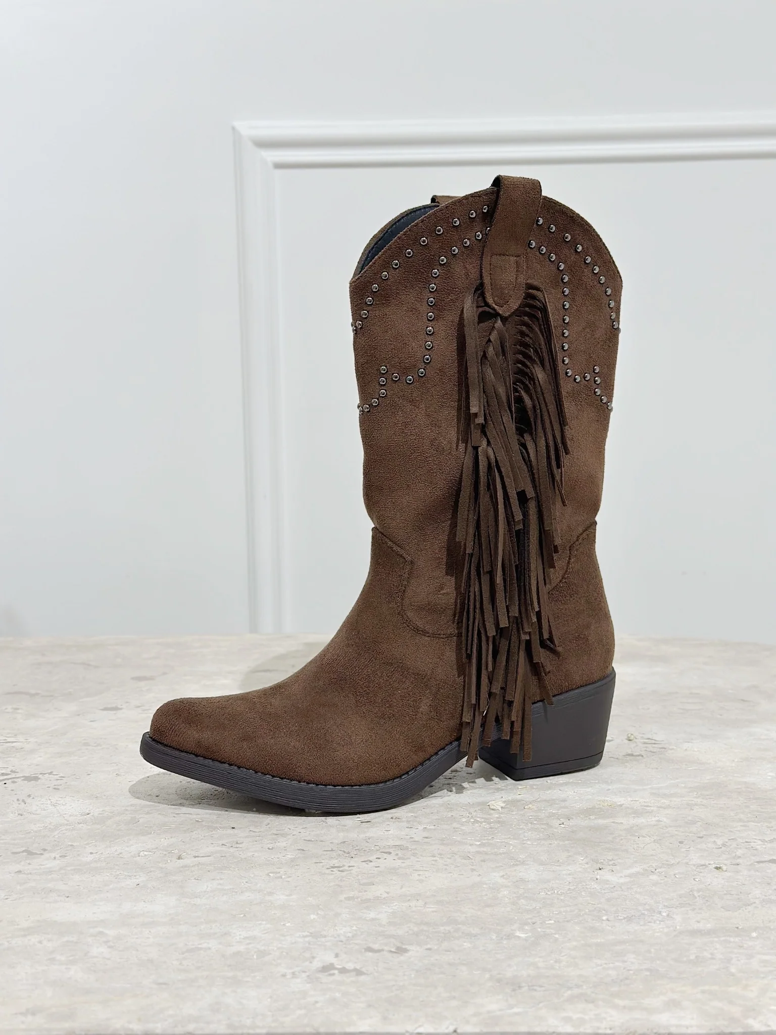 Short Cowboy Fringe Boots - Brown - Image 2