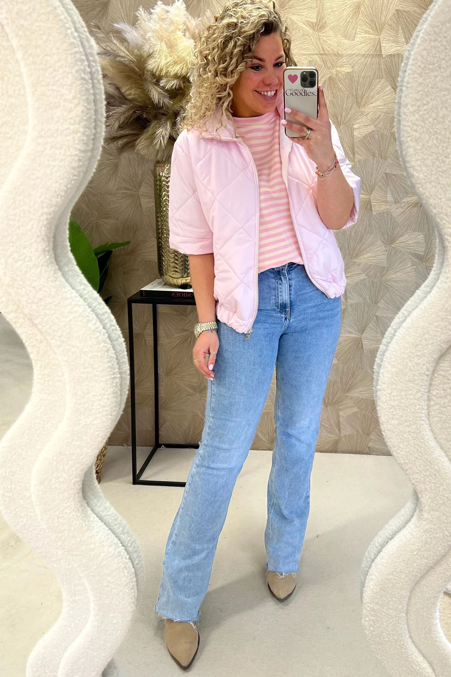 Short Sleeve Loes Bodywarmer - Light Pink - Image 2