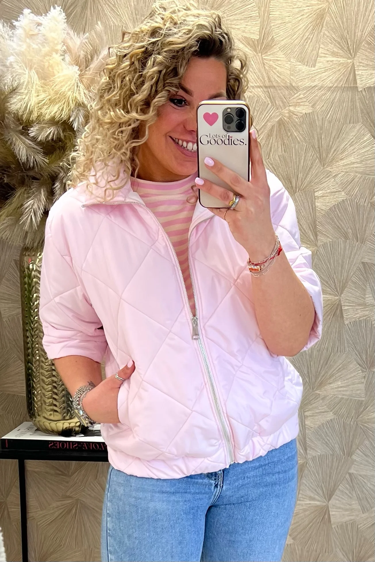 Short Sleeve Loes Bodywarmer - Light Pink - Image 8