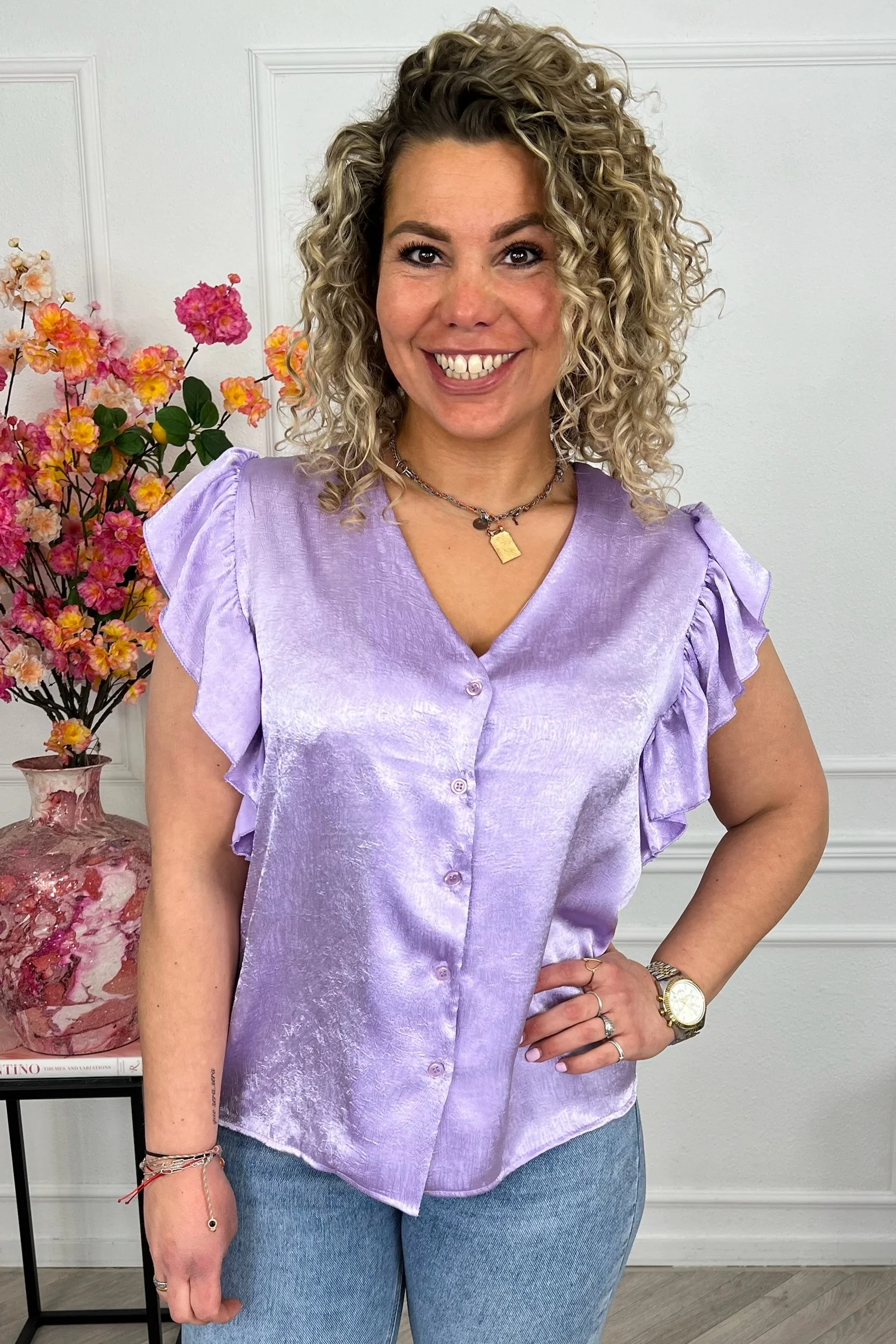 Short Sleeve Ruffle Blouse - Lila - Image 5