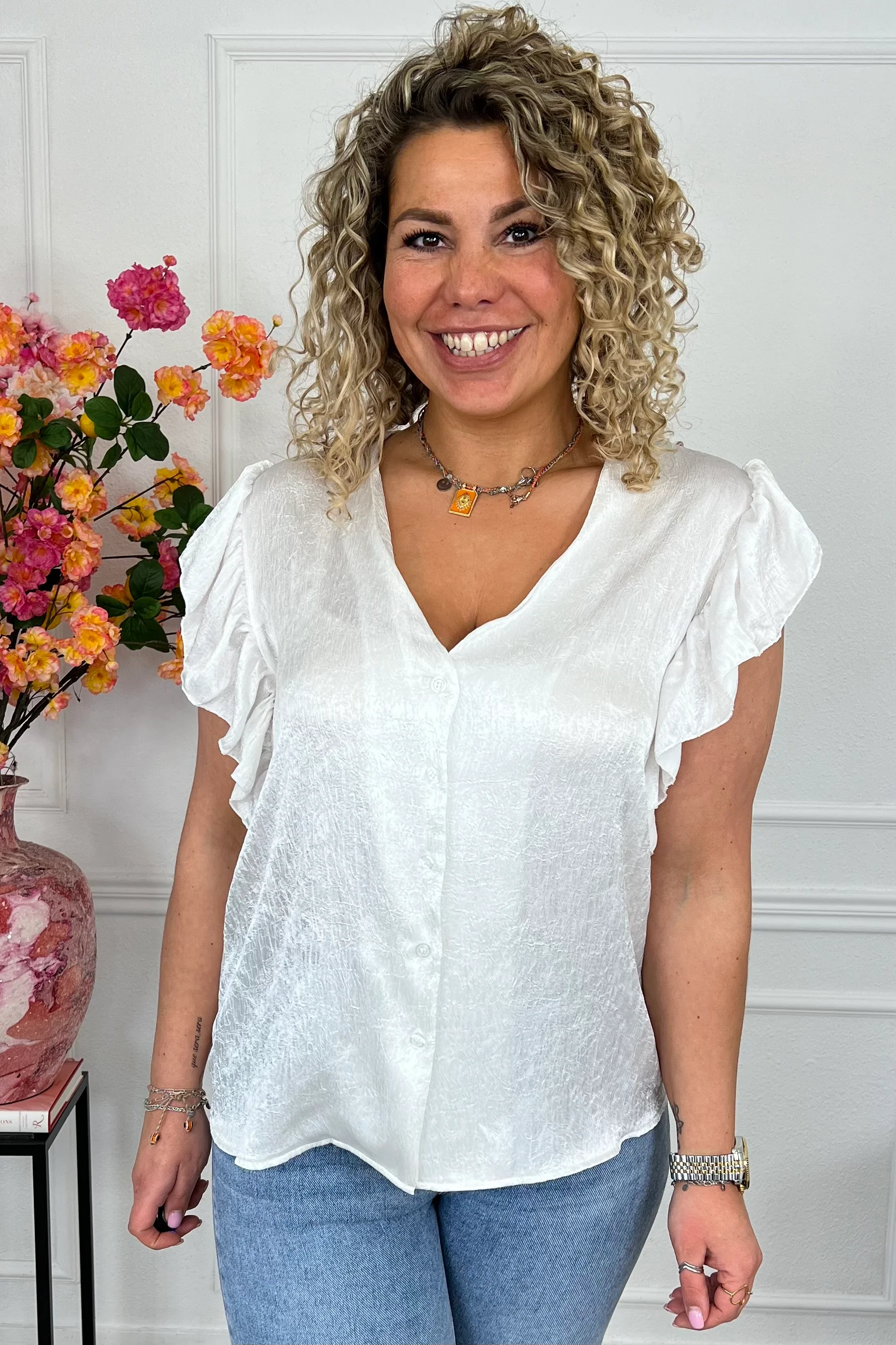 Short Sleeve Ruffle Blouse - White - Image 3