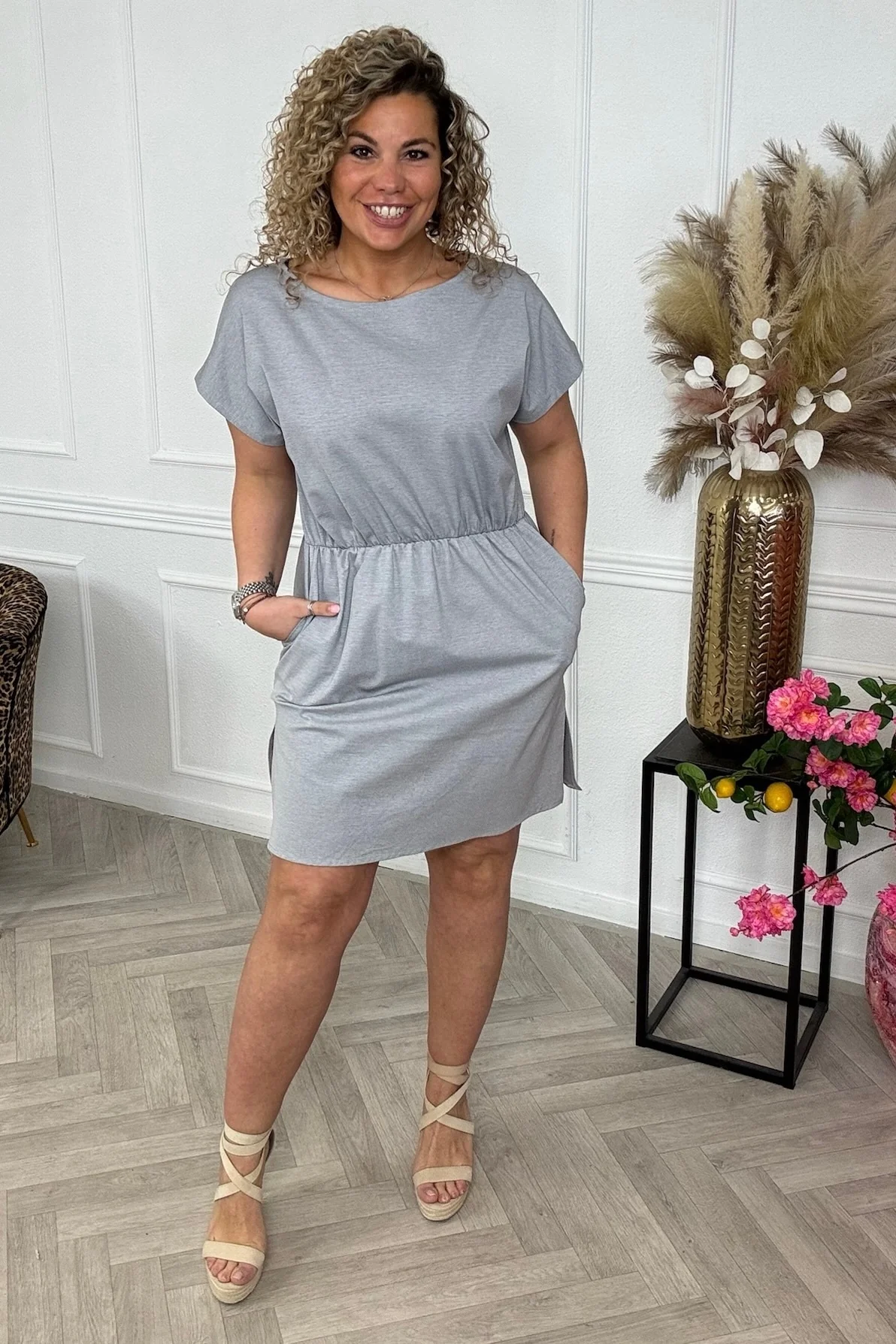 Short Sleeve Split Dress - Grey