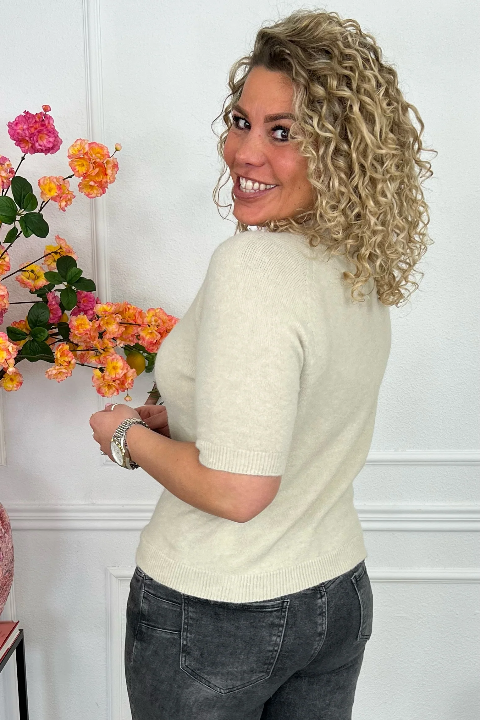 Short Sleeve Spring Sweater - Beige - Image 3