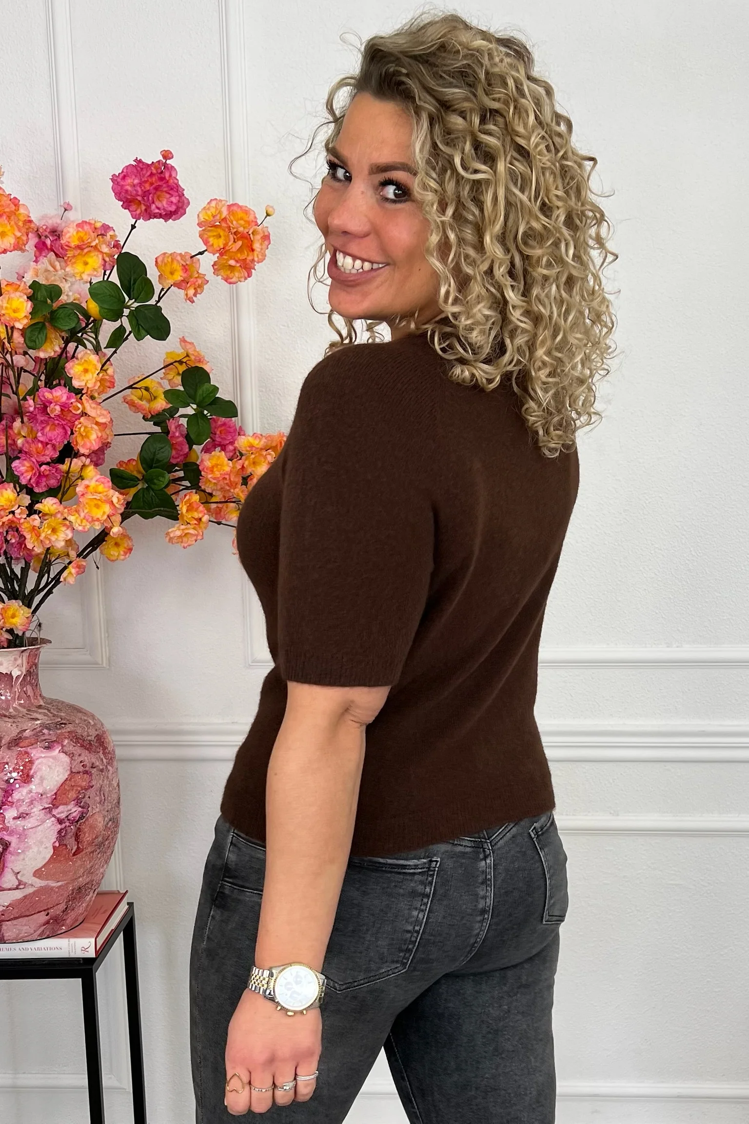 Short Sleeve Spring Sweater - Brown - Image 3